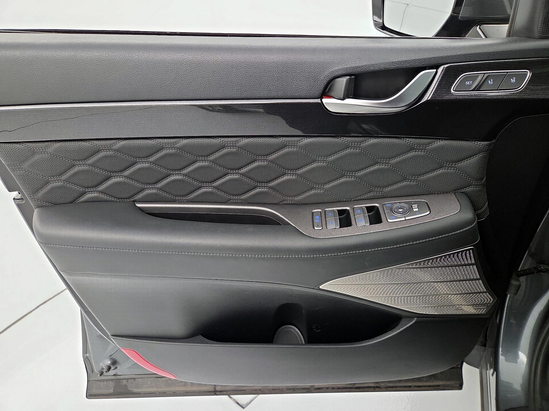 Thumbnail: 2022 Hyundai Palisade - 12