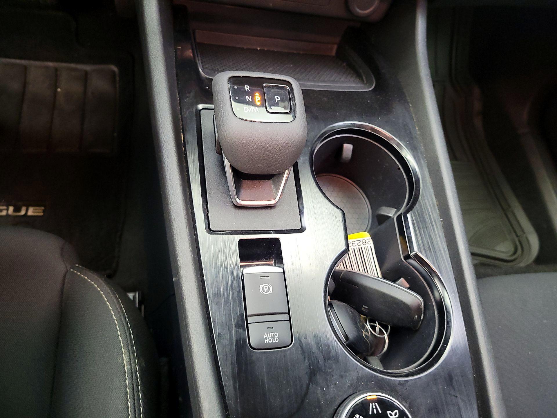 Thumbnail: 2023 Nissan Rogue - 15