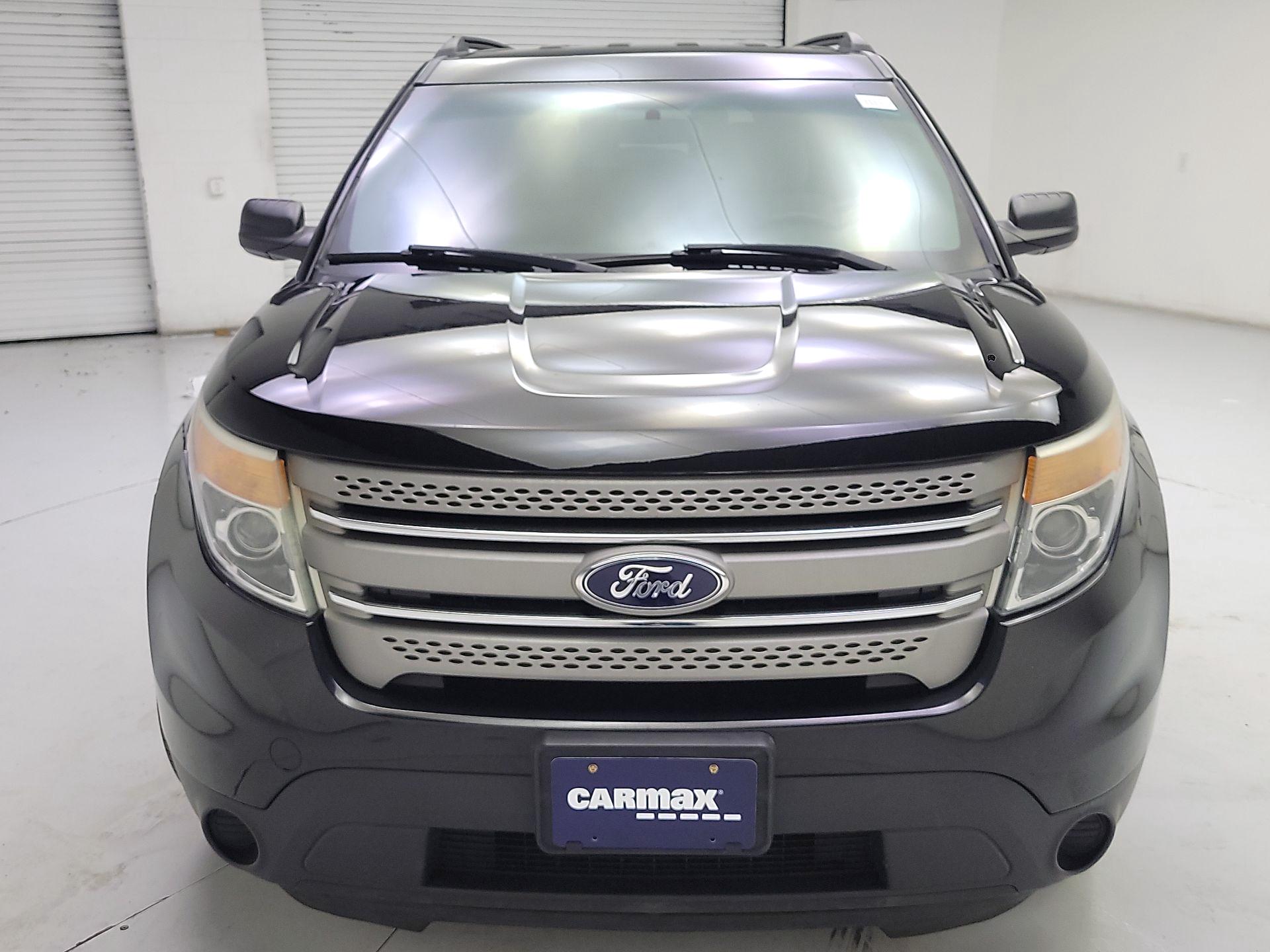 Thumbnail: 2015 Ford Explorer - 2