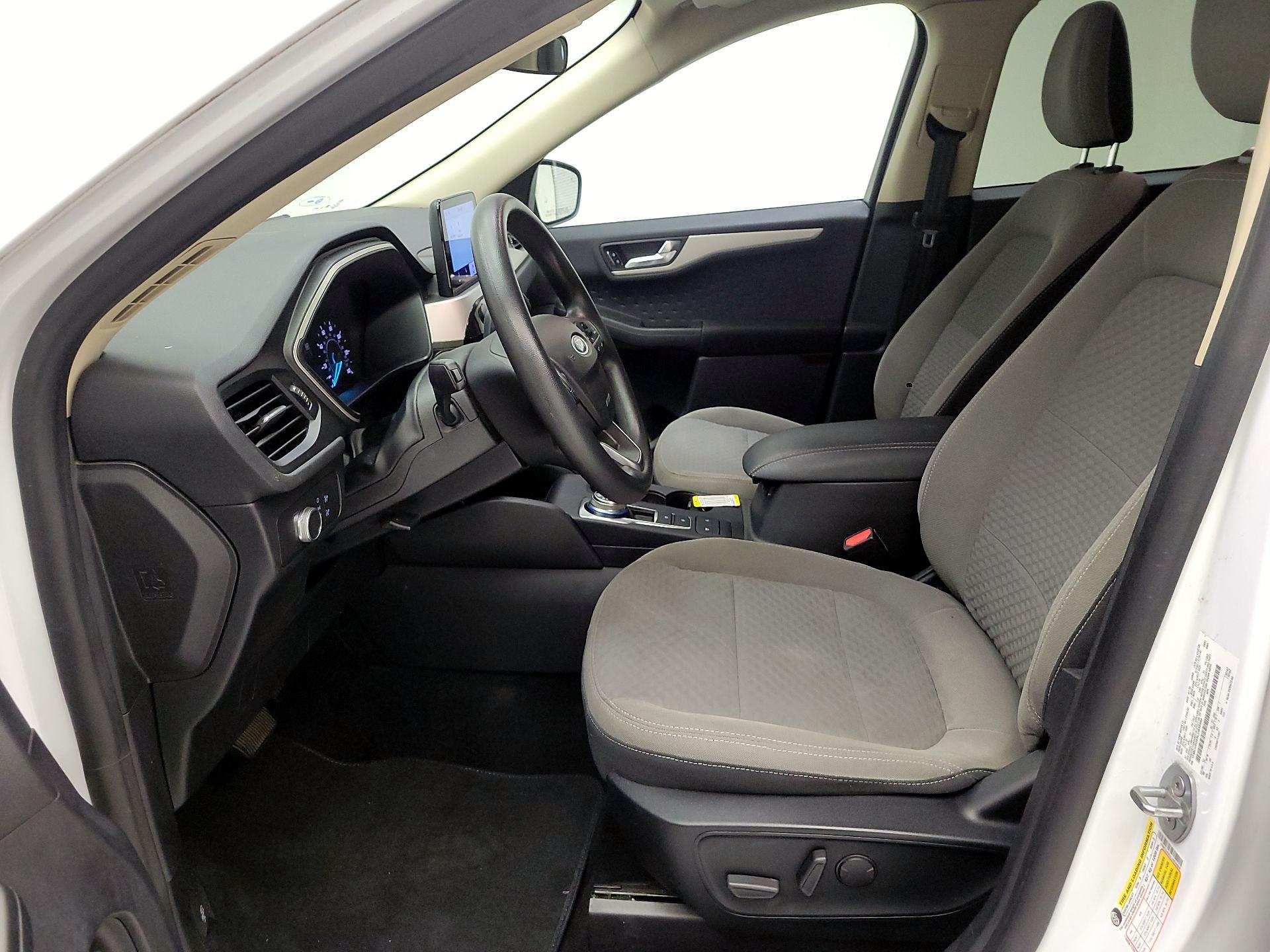 Thumbnail: 2020 Ford Escape - 9