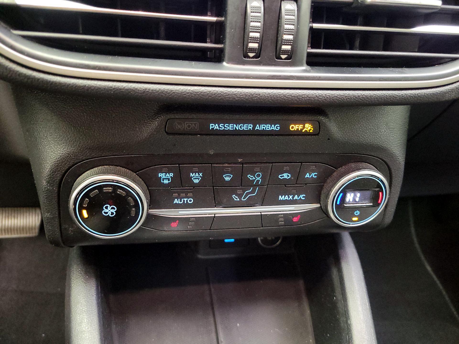 Thumbnail: 2020 Ford Escape - 14