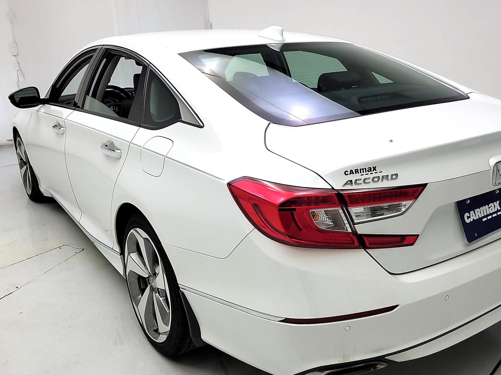 Thumbnail: 2018 Honda Accord - 7