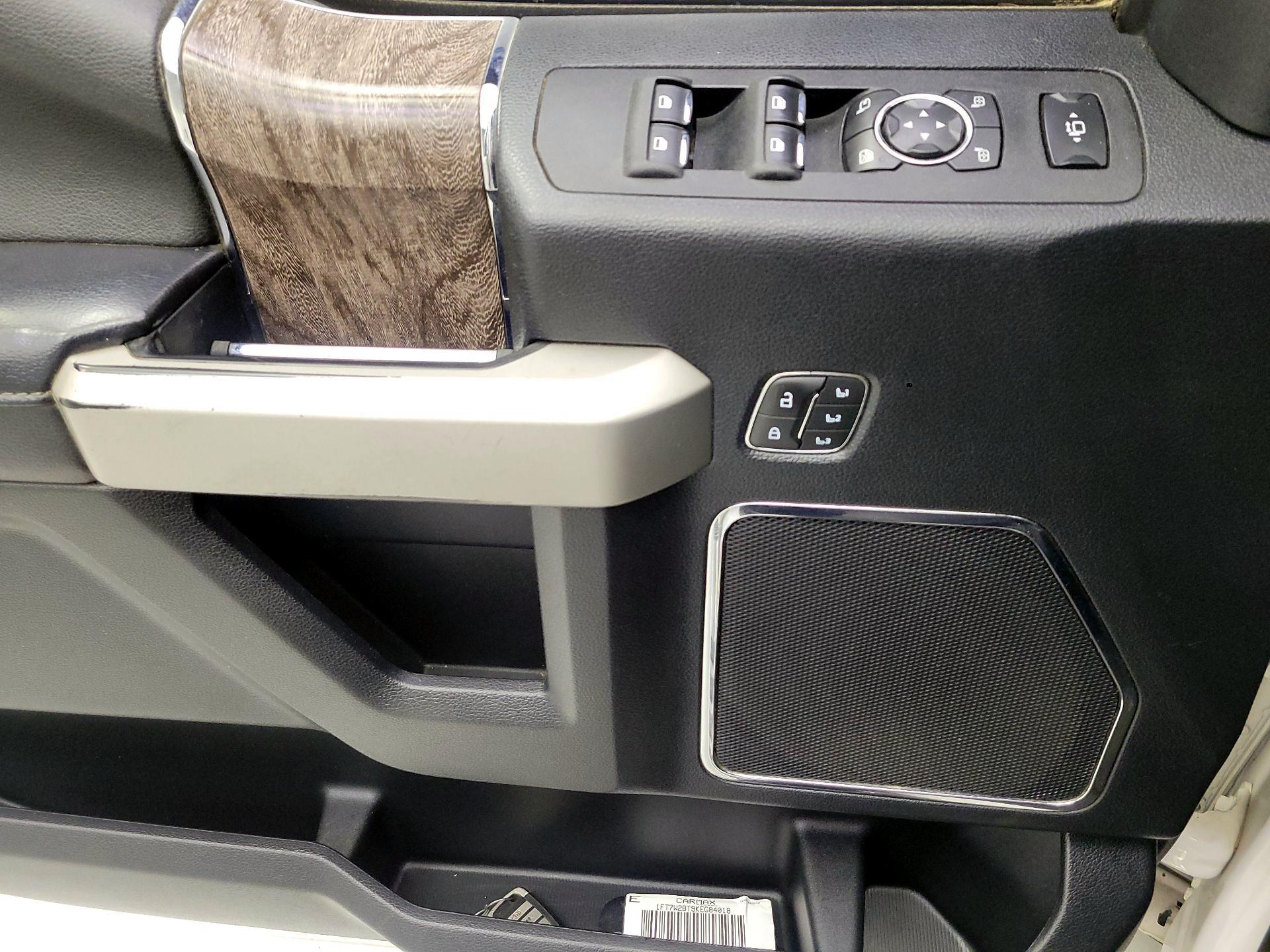 Thumbnail: 2019 Ford F-250 - 10