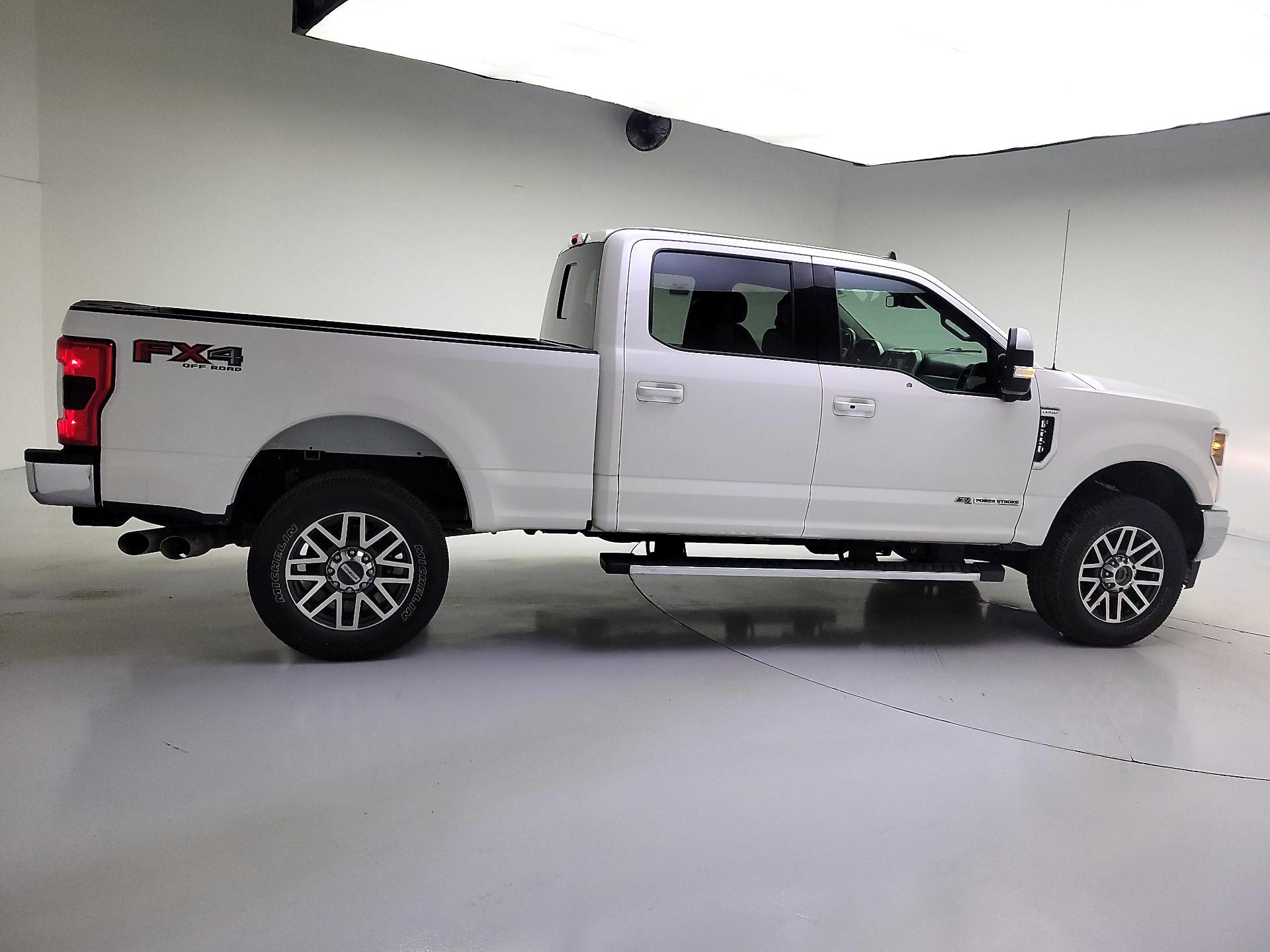 Thumbnail: 2019 Ford F-250 - 4