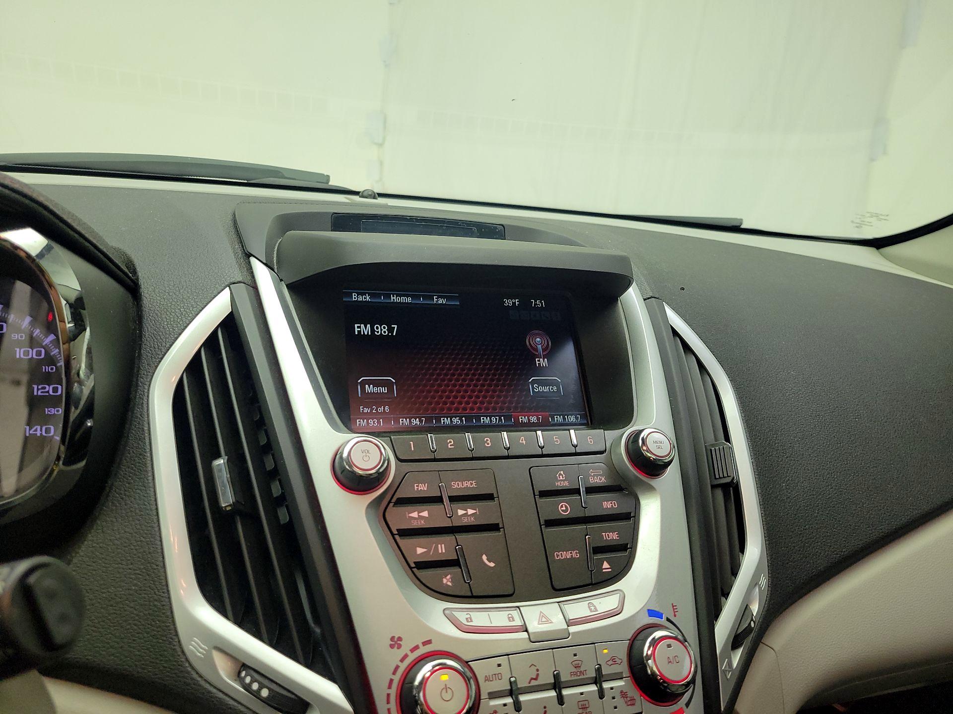 Thumbnail: 2015 GMC Terrain - 12