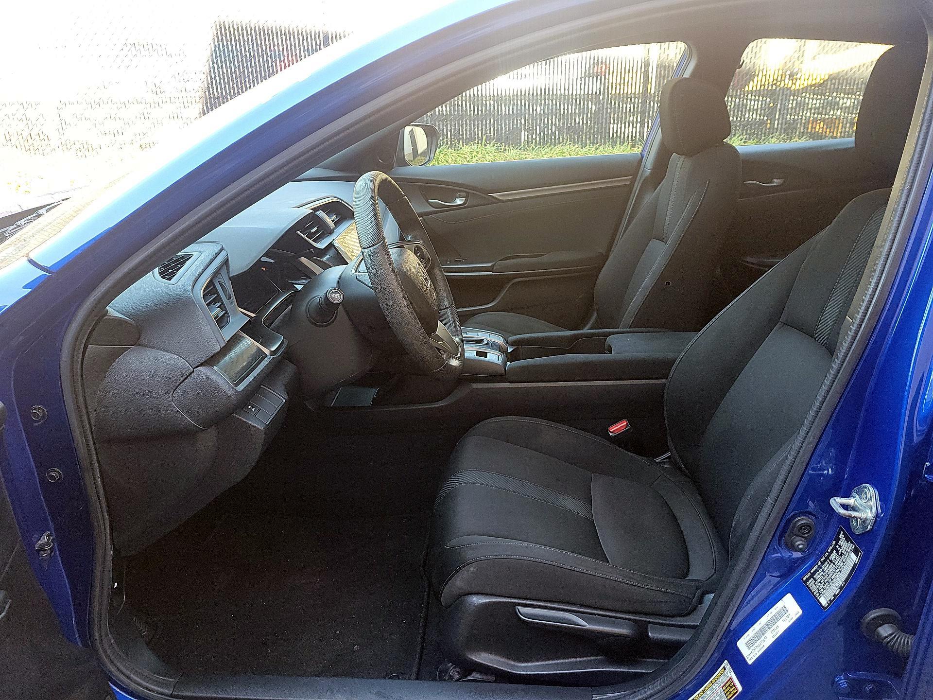 Thumbnail: 2017 Honda Civic - 9