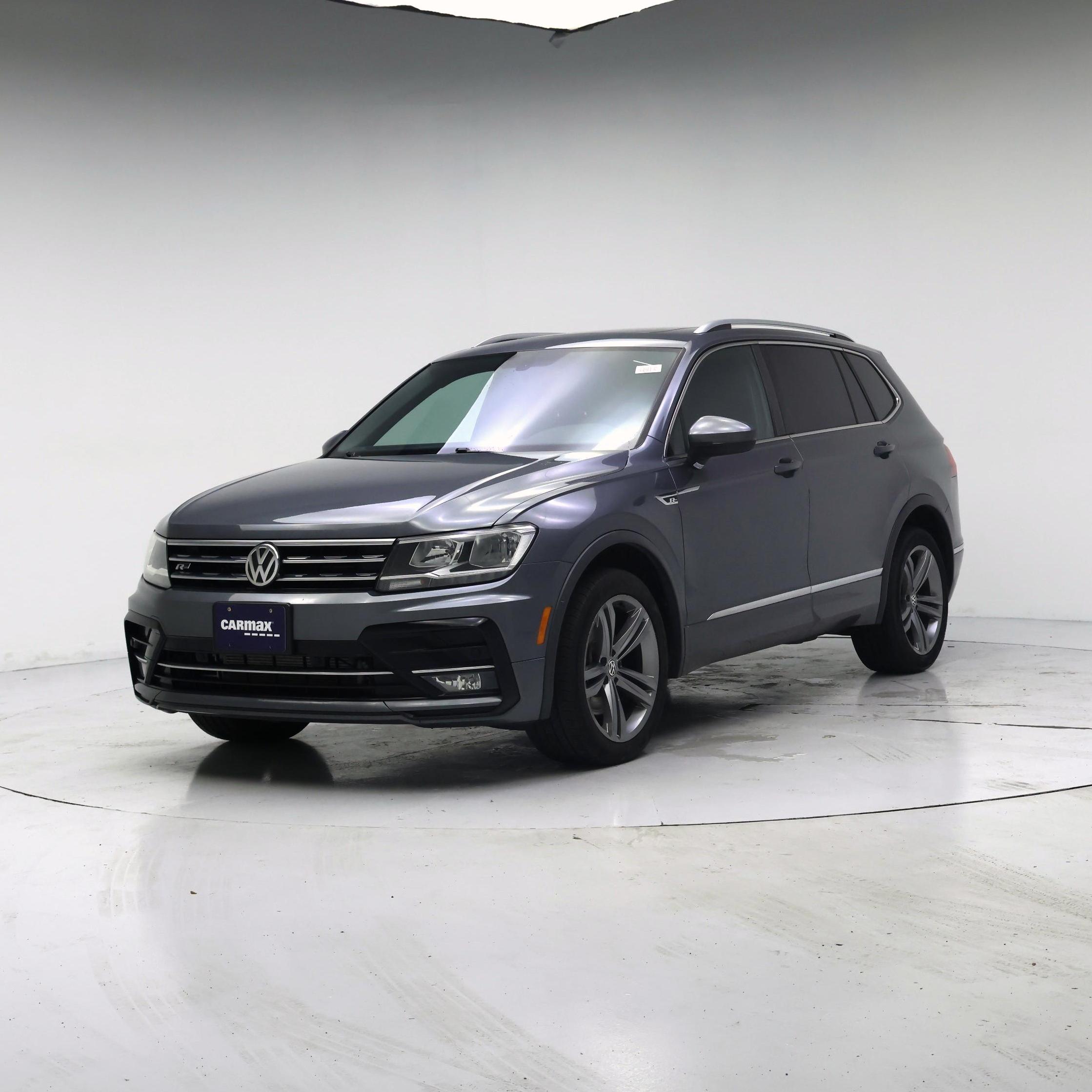 Thumbnail: 2019 Volkswagen Tiguan - 4
