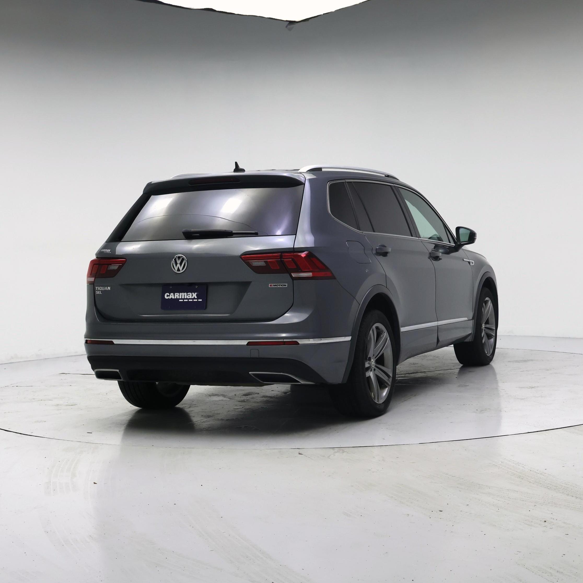 Thumbnail: 2019 Volkswagen Tiguan - 8