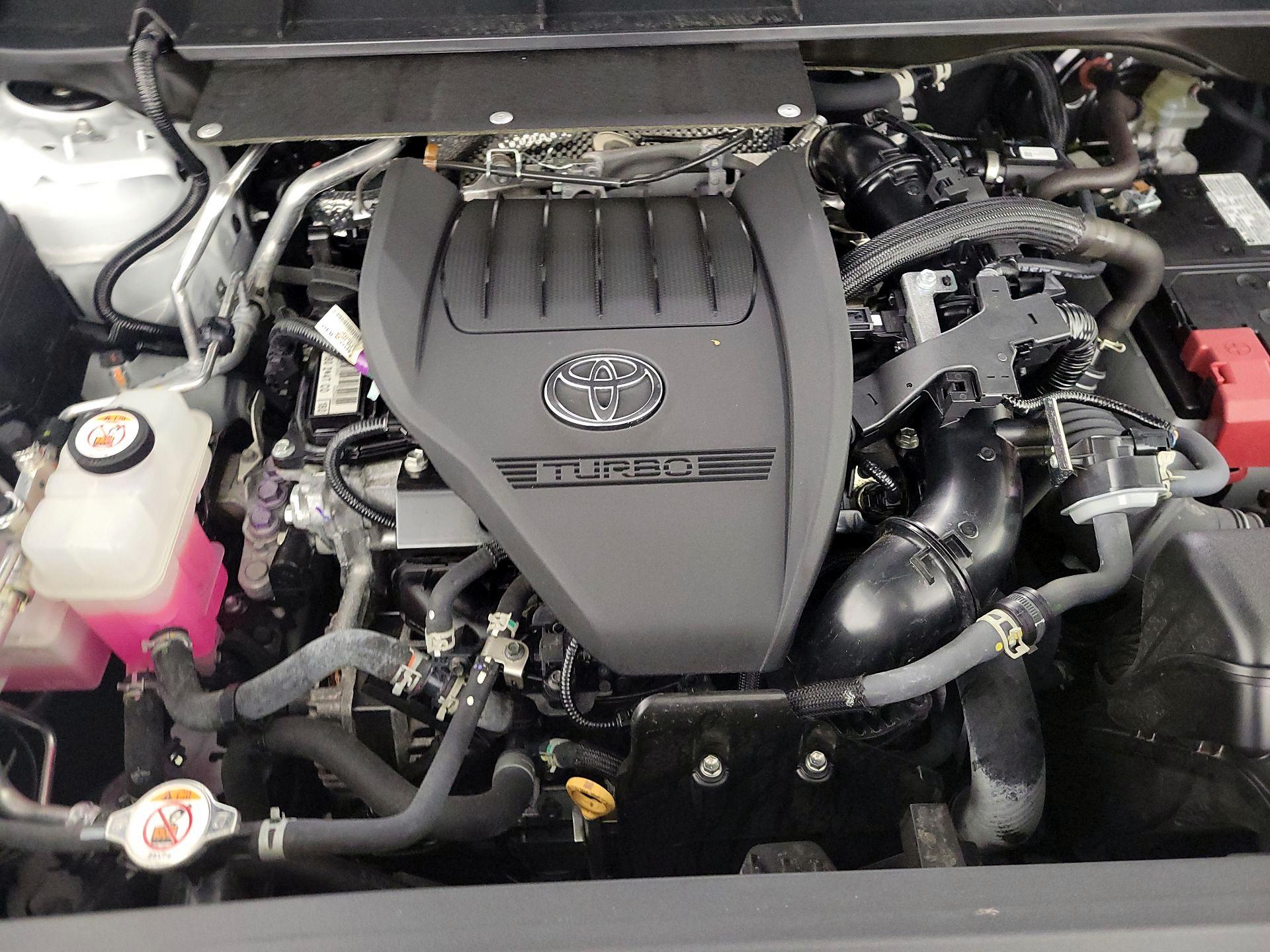 Thumbnail: 2023 Toyota Highlander - 19