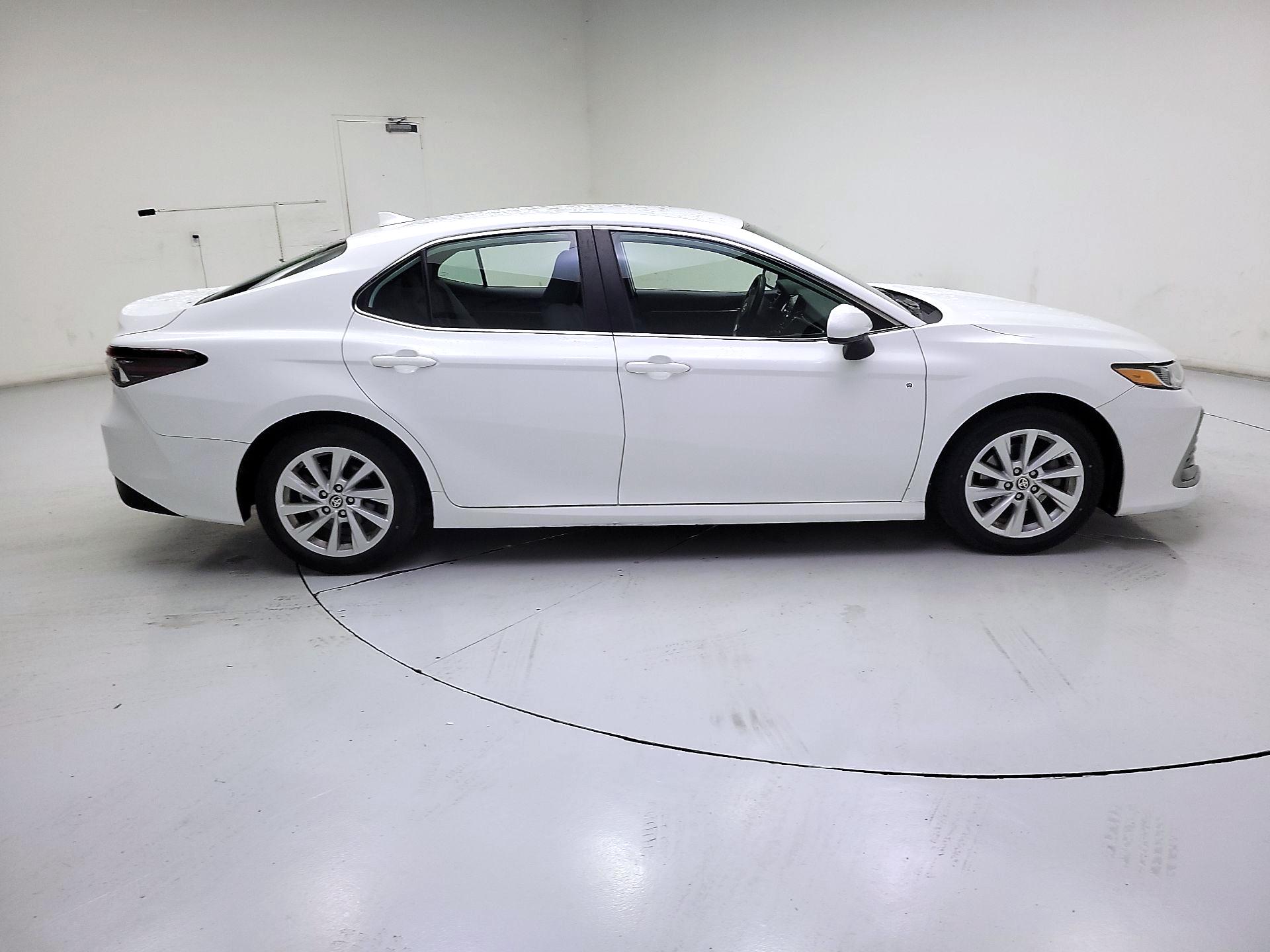 Thumbnail: 2023 Toyota Camry - 4