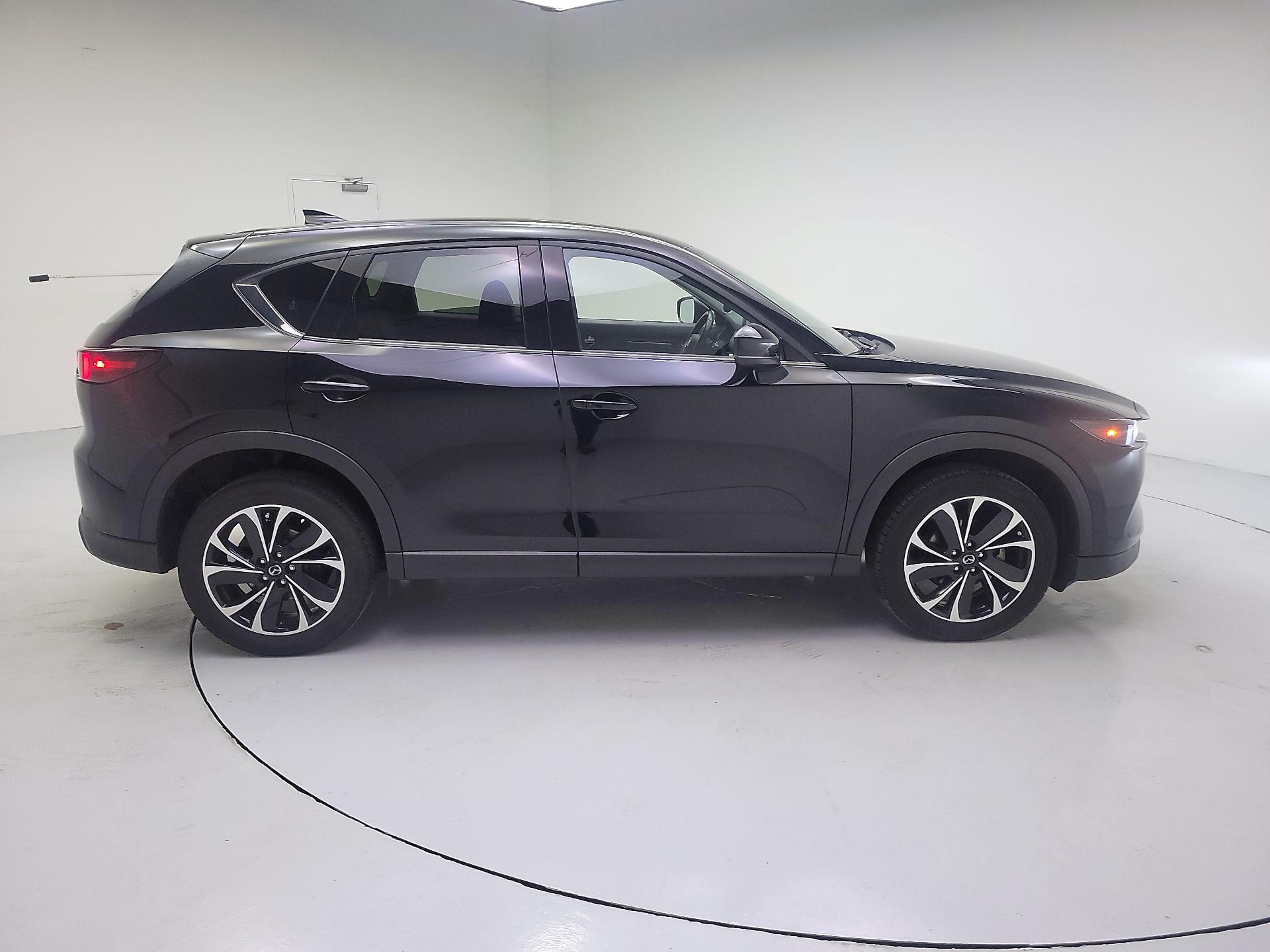 Thumbnail: 2022 Mazda CX-5 - 4