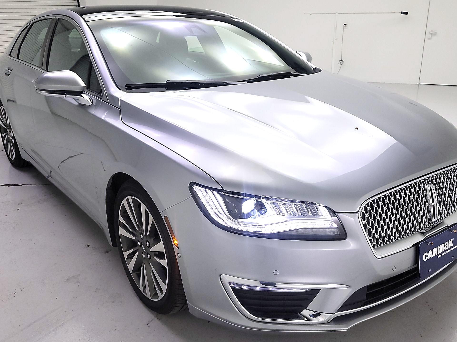 Thumbnail: 2020 Lincoln MKZ - 1