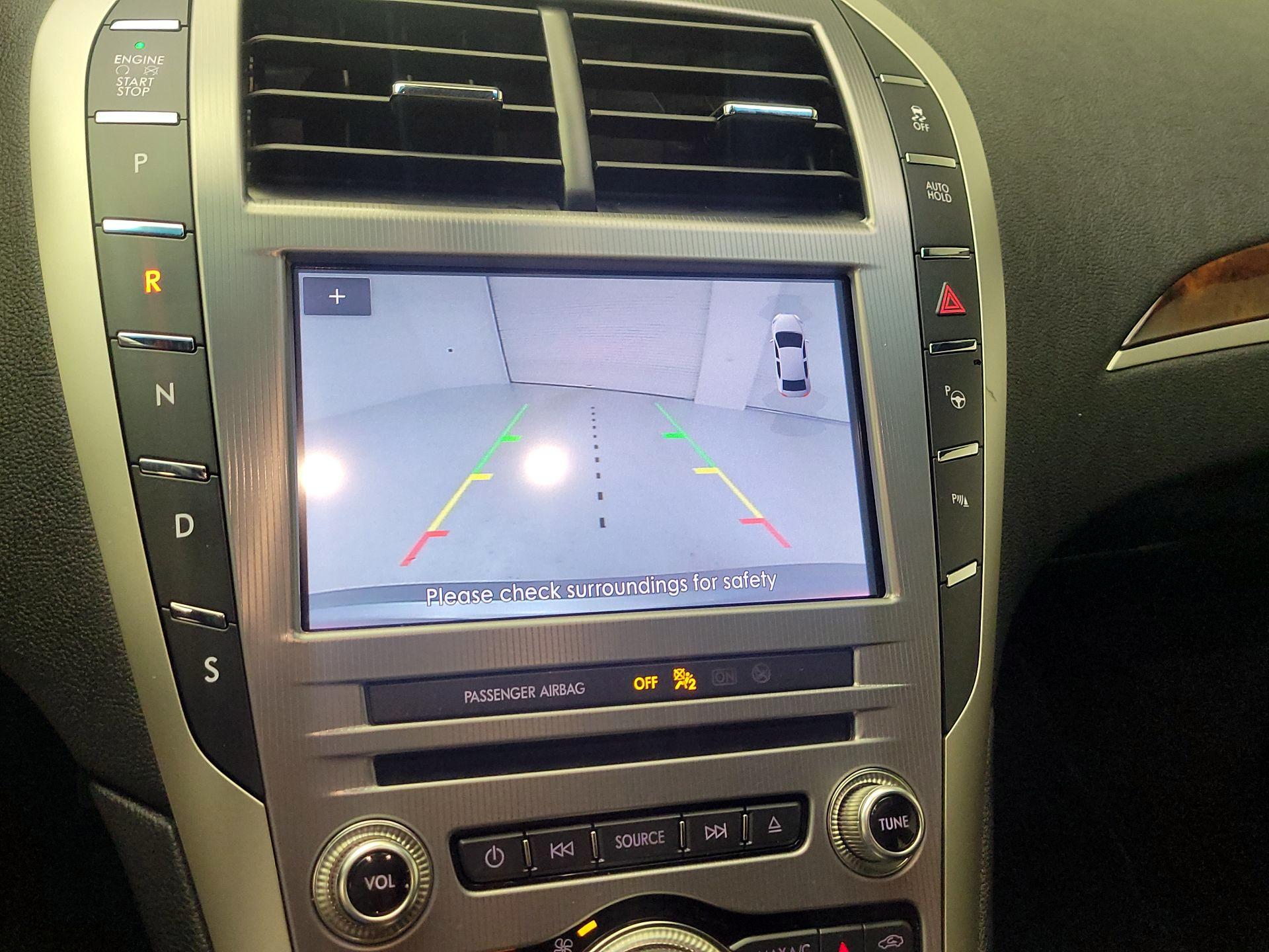 Thumbnail: 2020 Lincoln MKZ - 13