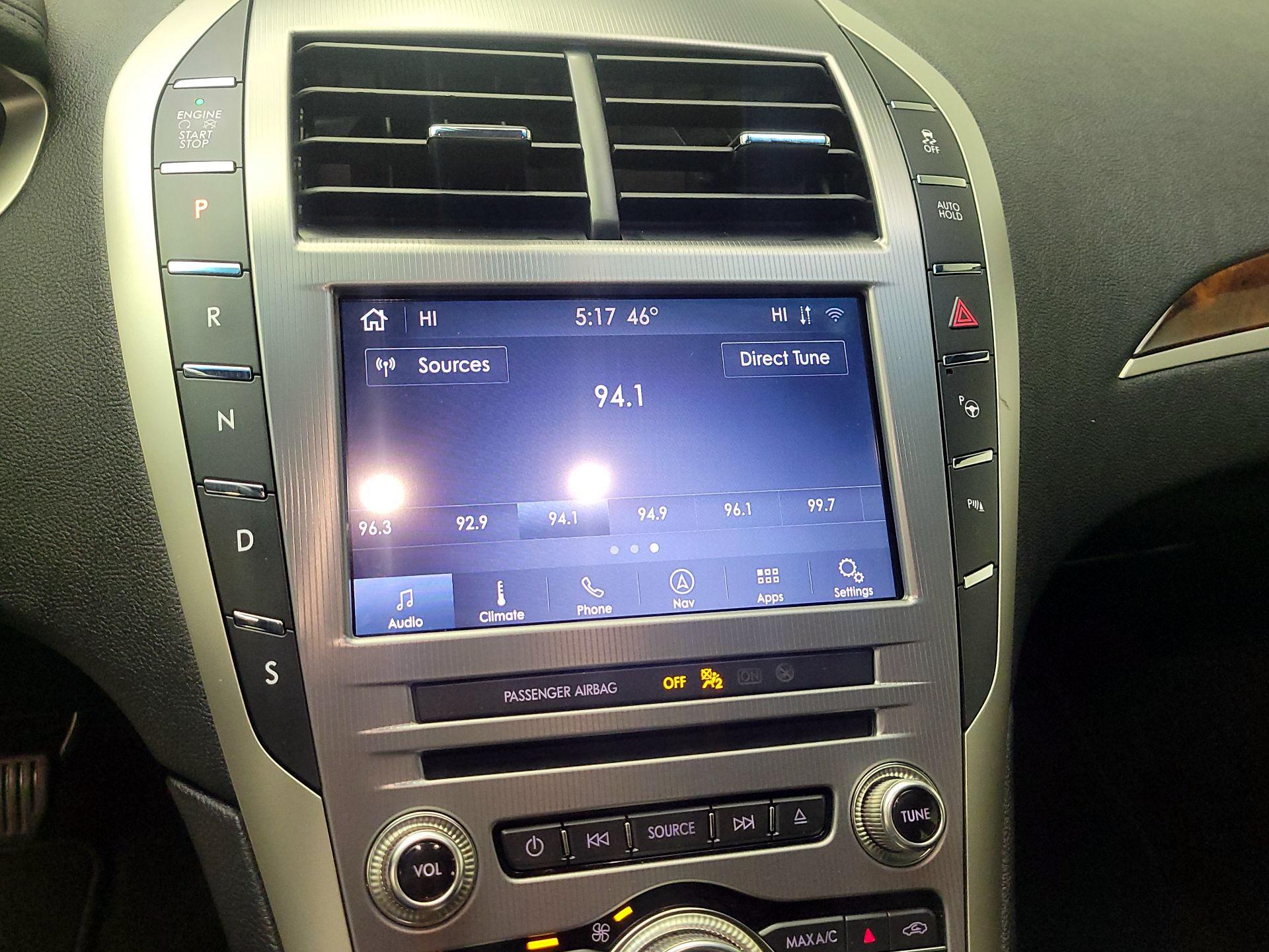 Thumbnail: 2020 Lincoln MKZ - 14