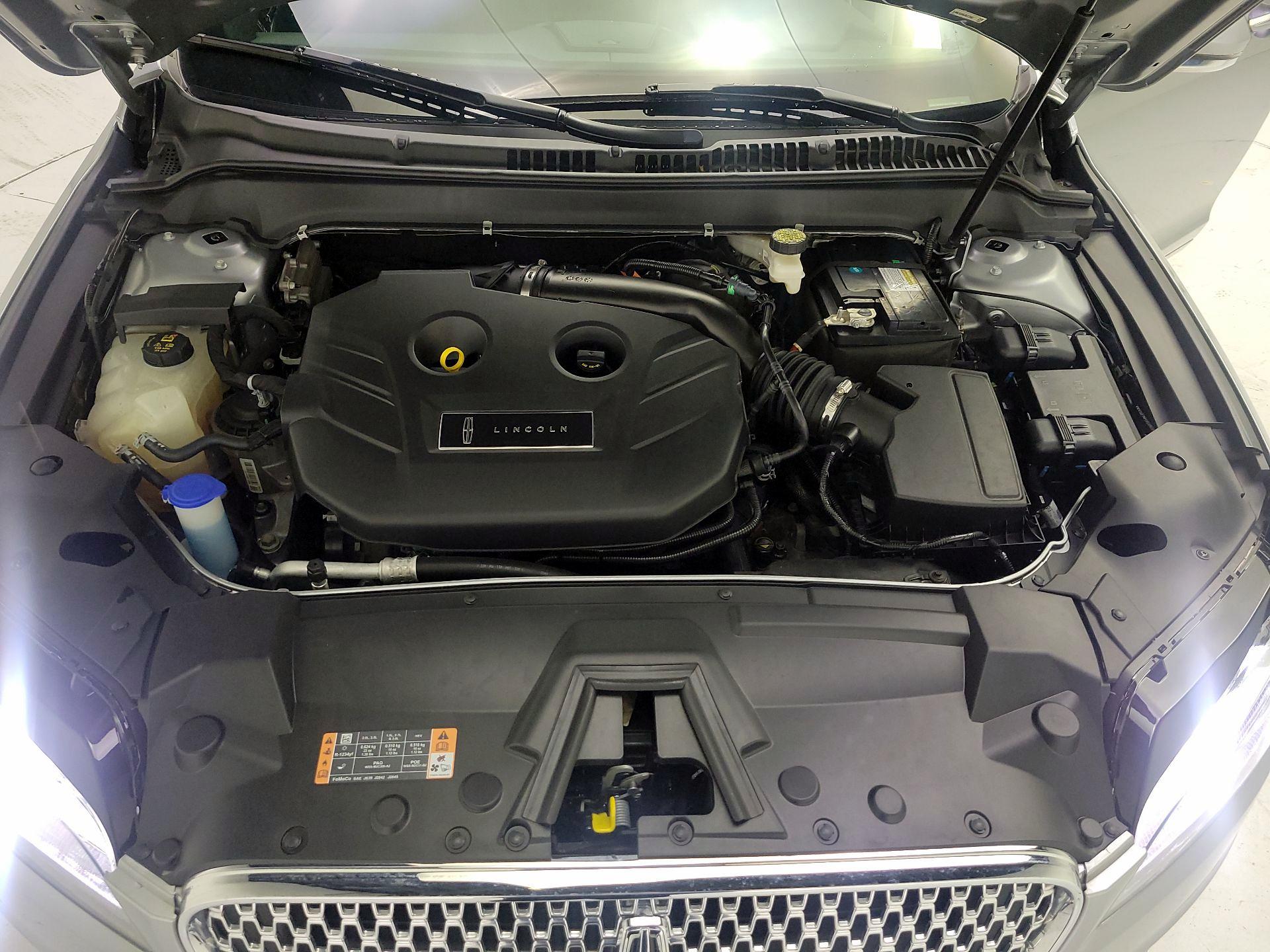 Thumbnail: 2020 Lincoln MKZ - 20