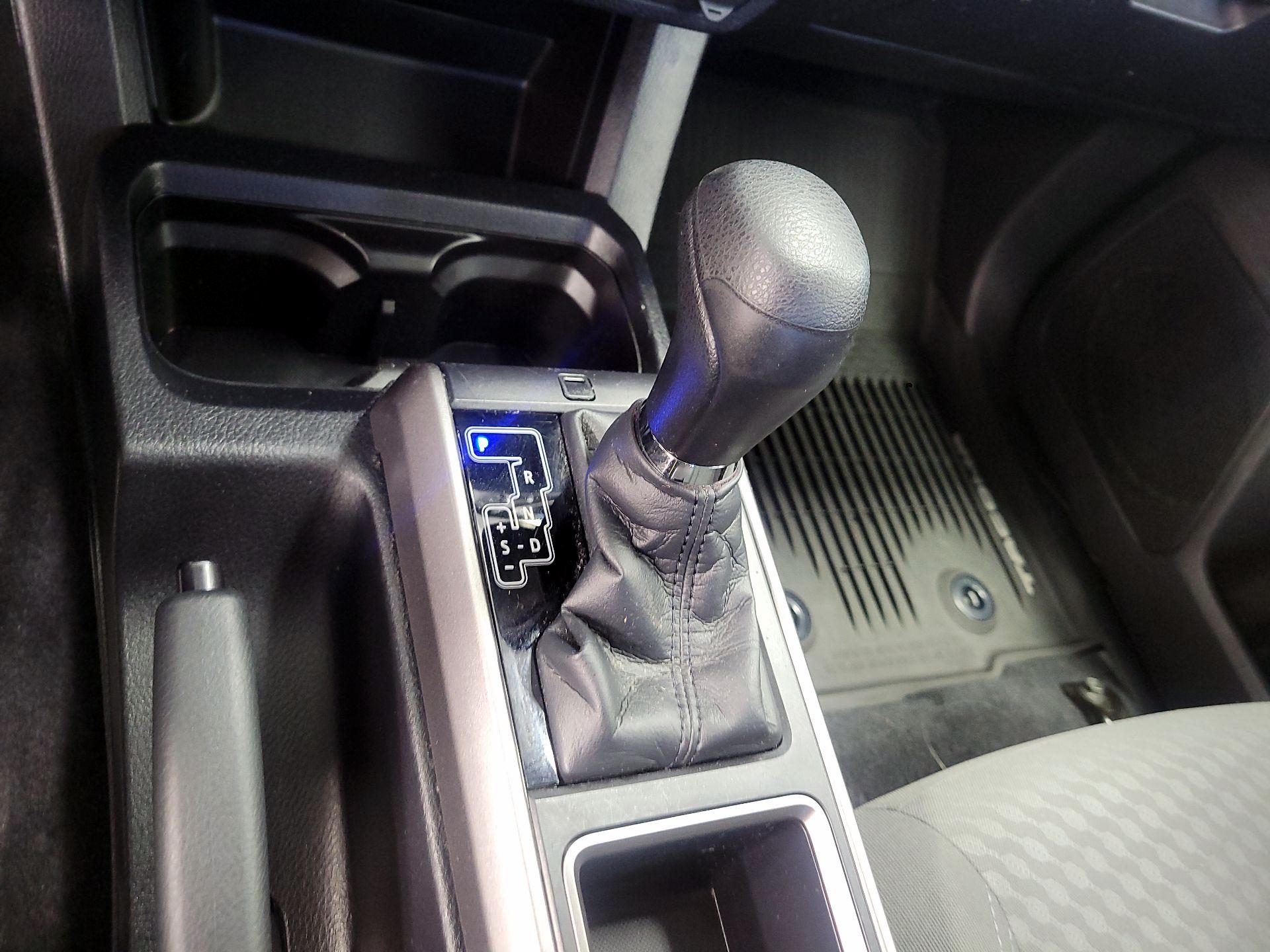 Thumbnail: 2021 Toyota Tacoma - 17