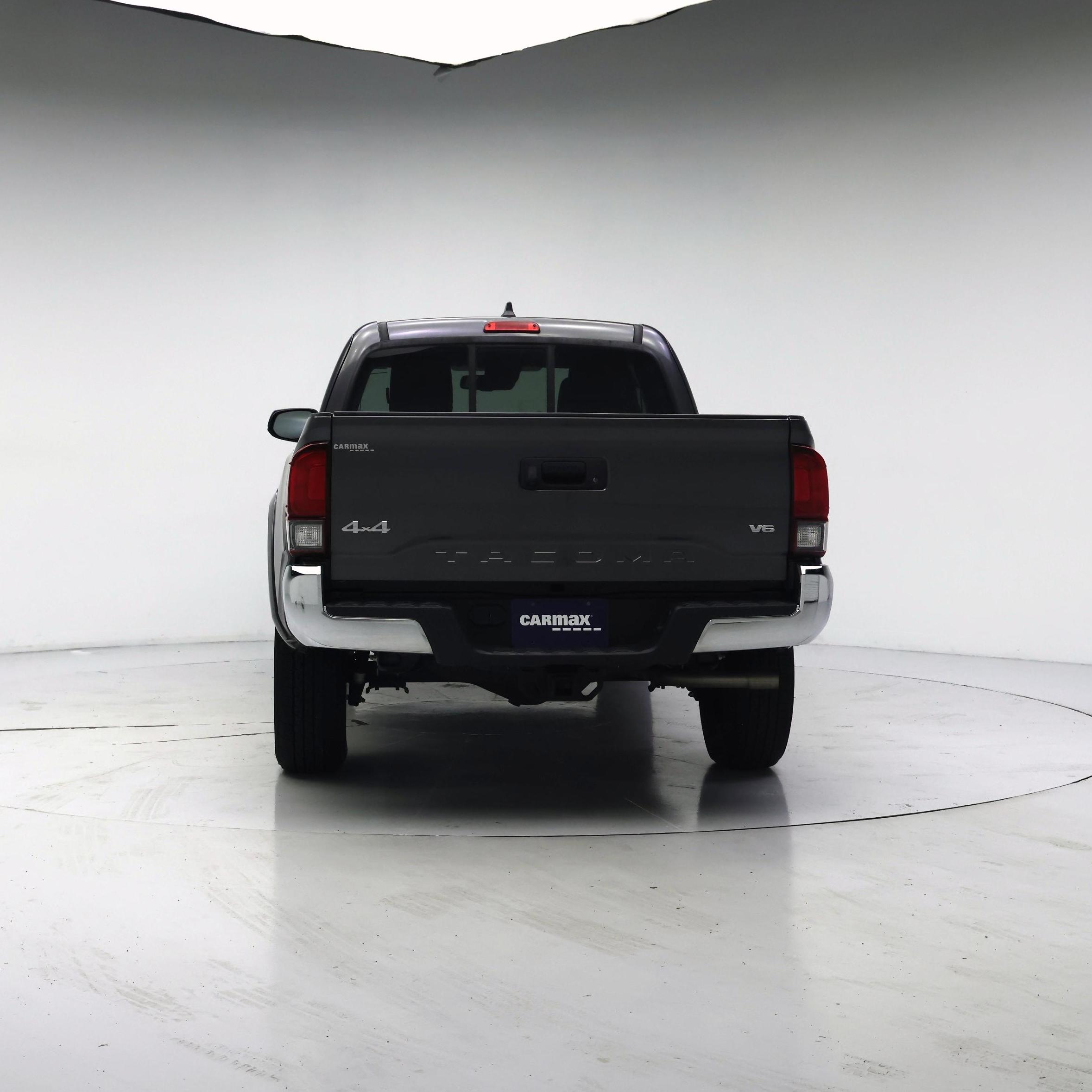 Thumbnail: 2021 Toyota Tacoma - 6