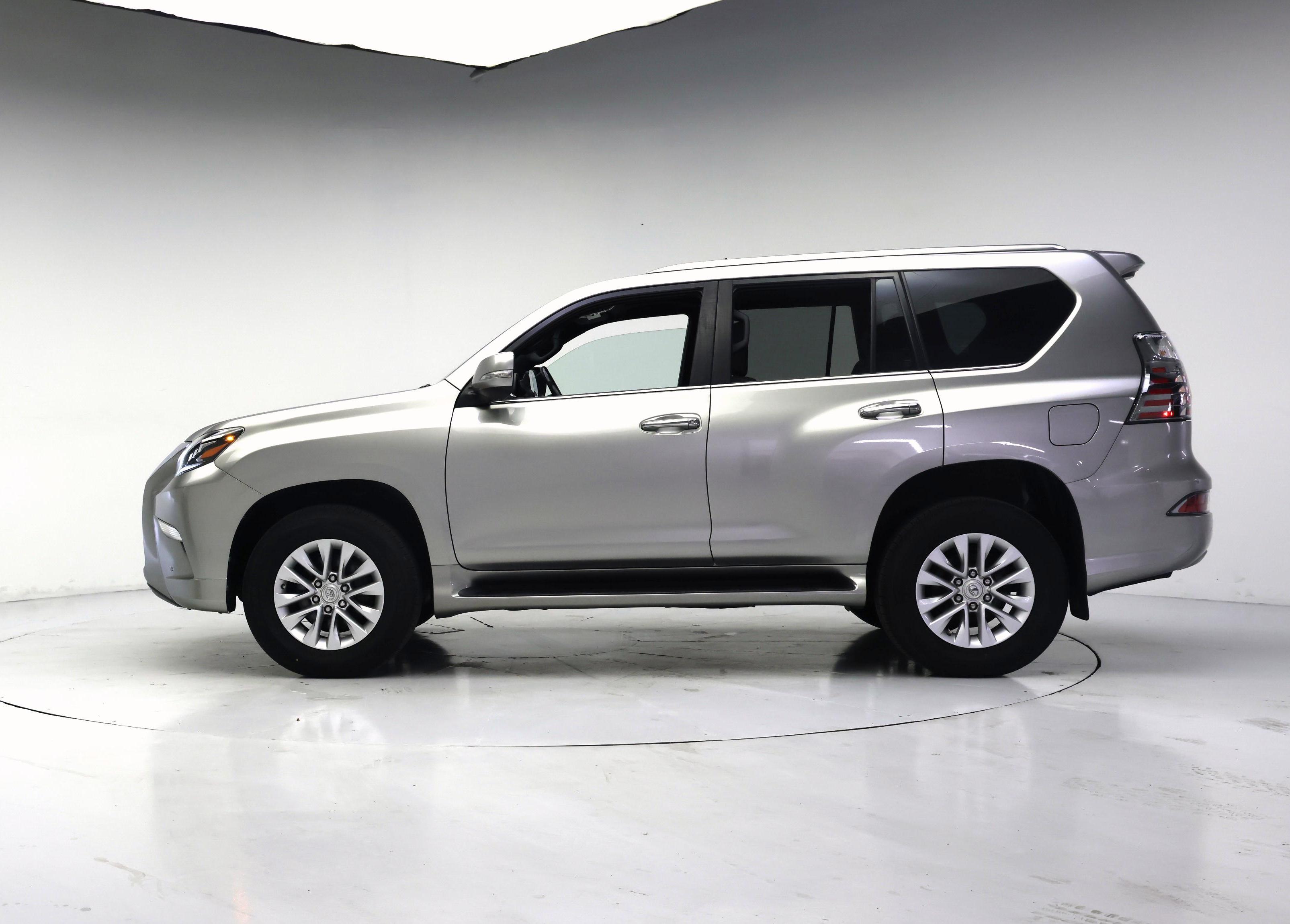 Thumbnail: 2022 Lexus GX - 3