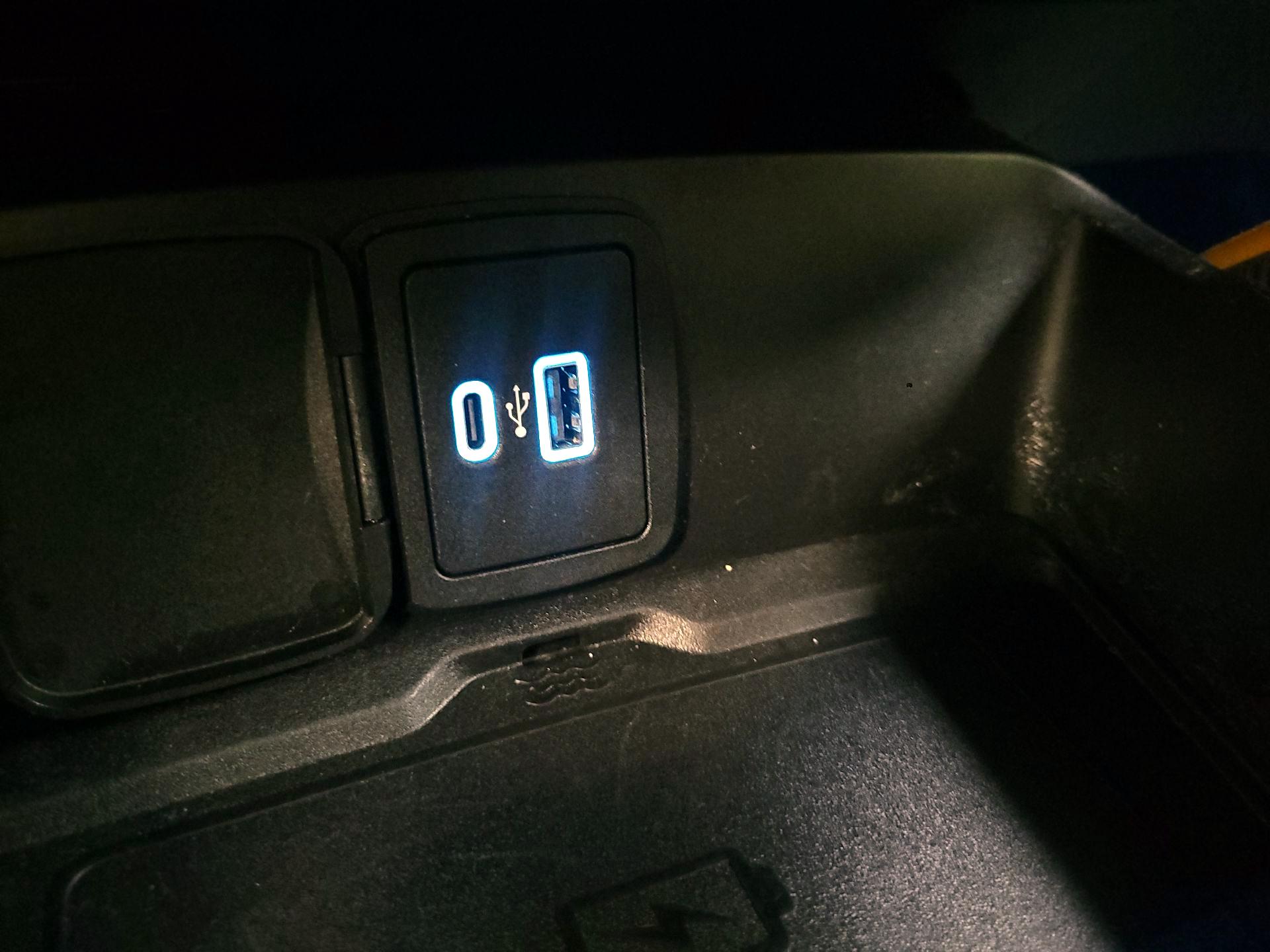 Thumbnail: 2022 Ford Bronco - 17