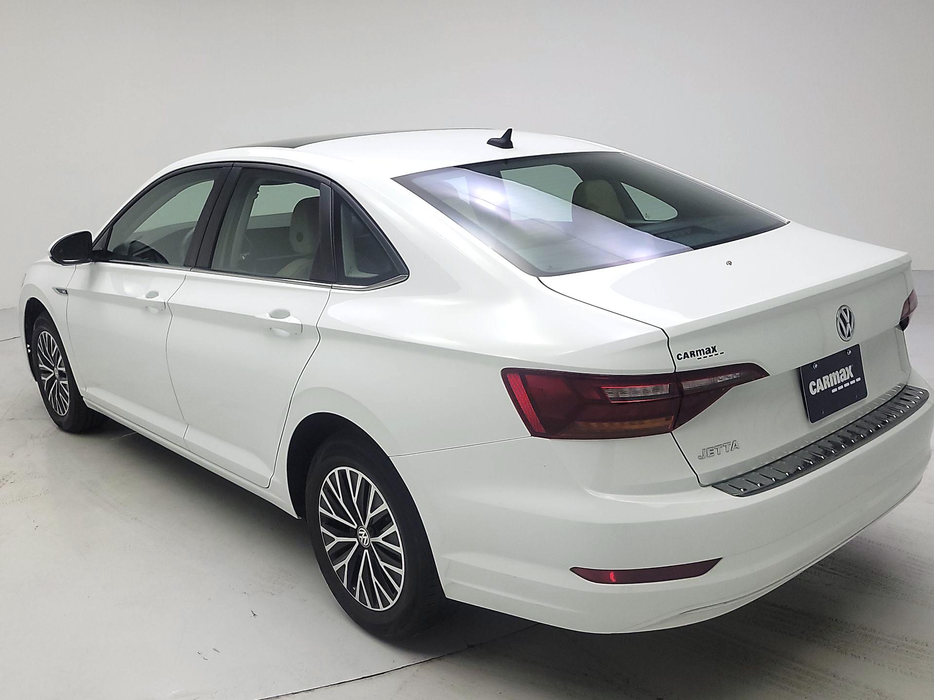 Thumbnail: 2019 Volkswagen Jetta - 7