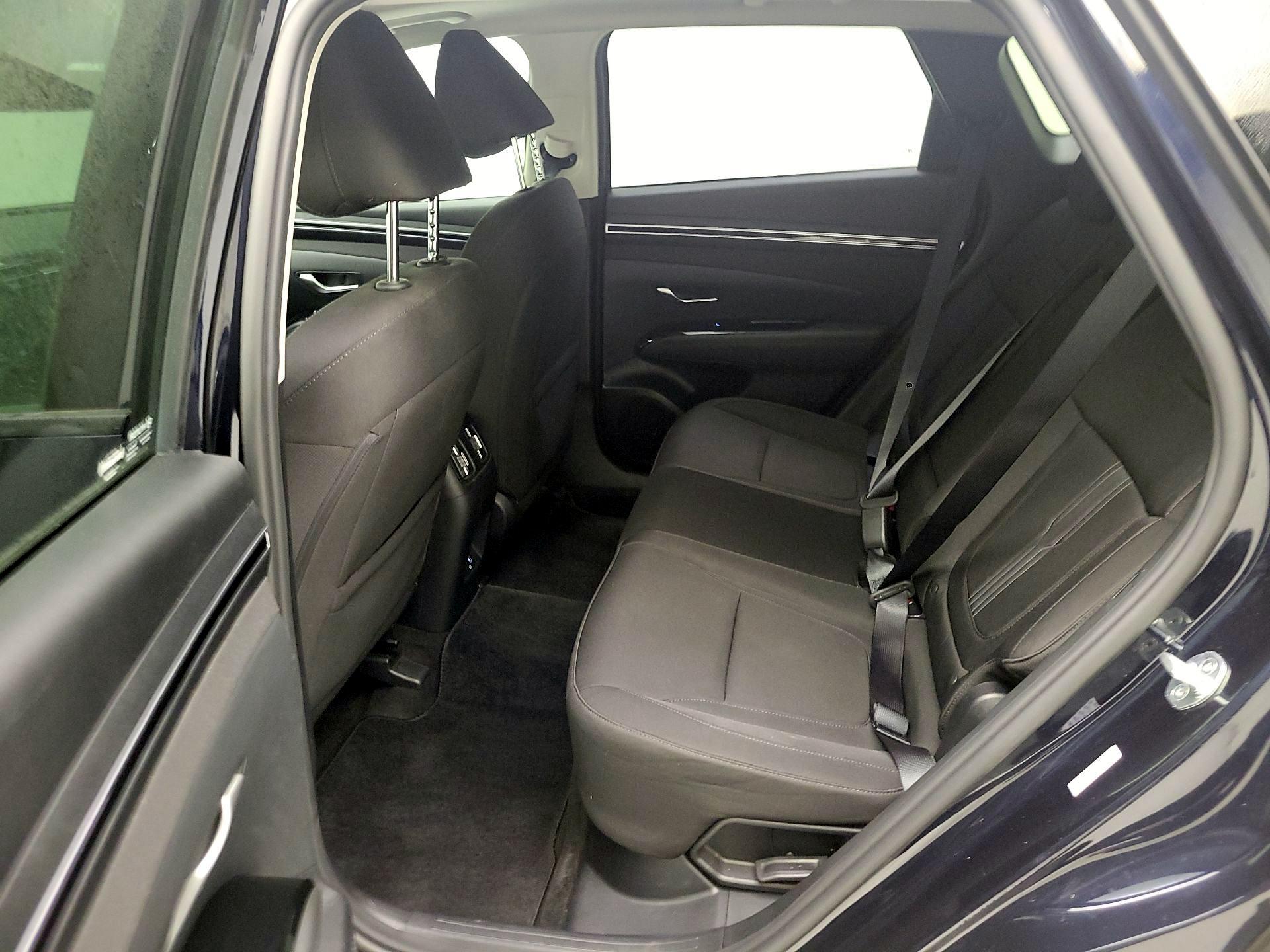 Thumbnail: 2022 Hyundai Tucson - 18