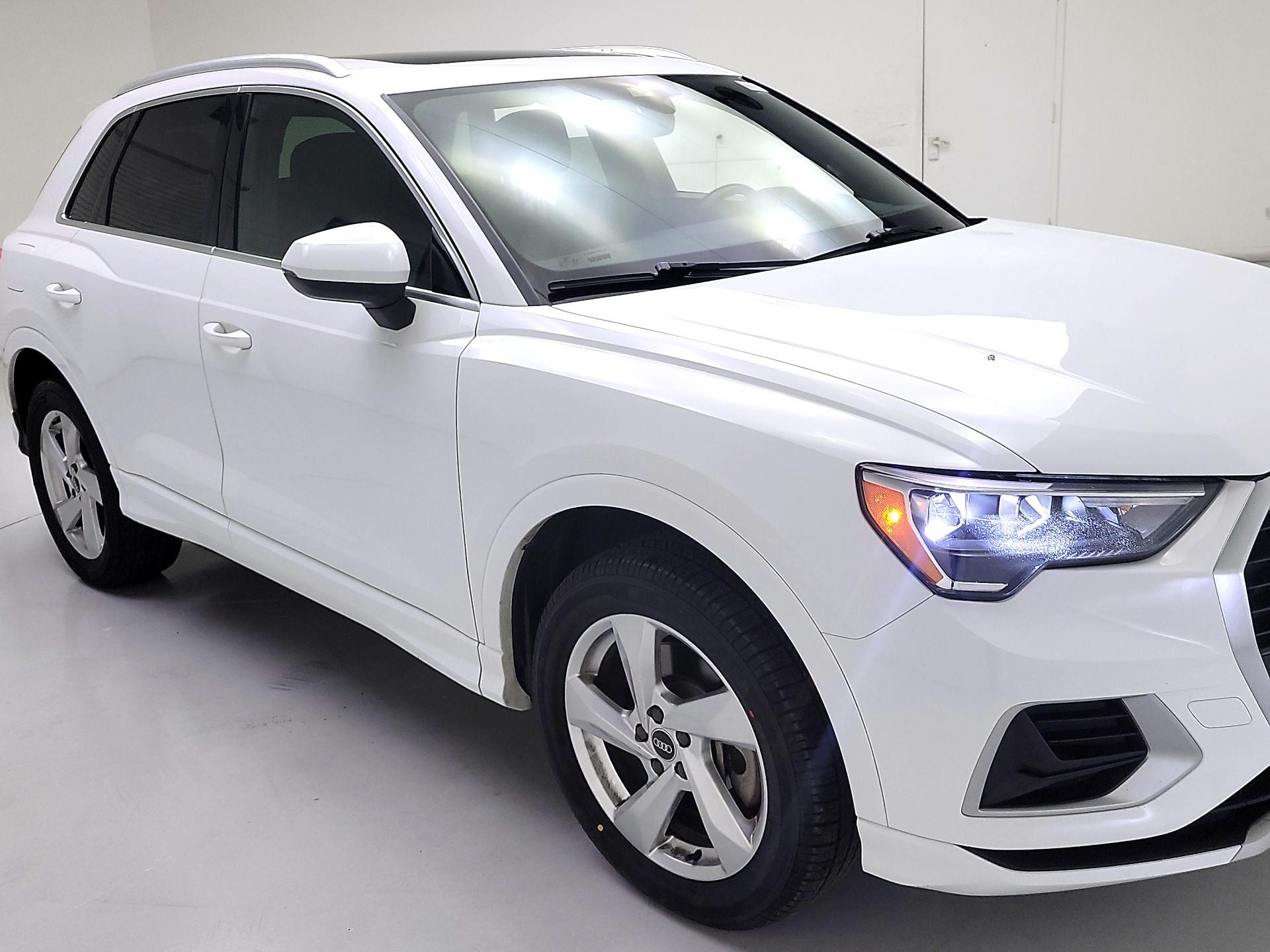 Thumbnail: 2021 Audi Q3 - 1