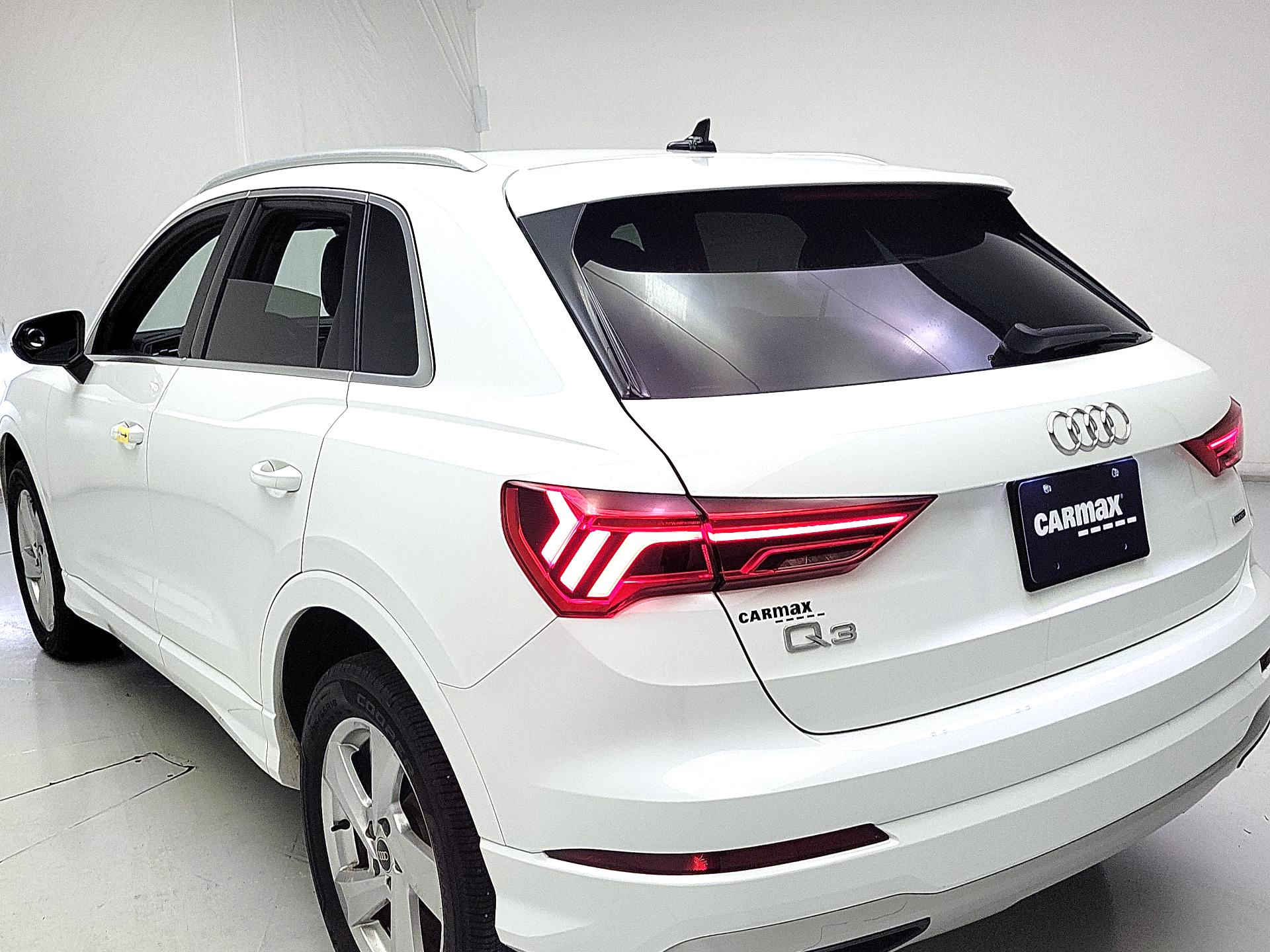 Thumbnail: 2021 Audi Q3 - 7