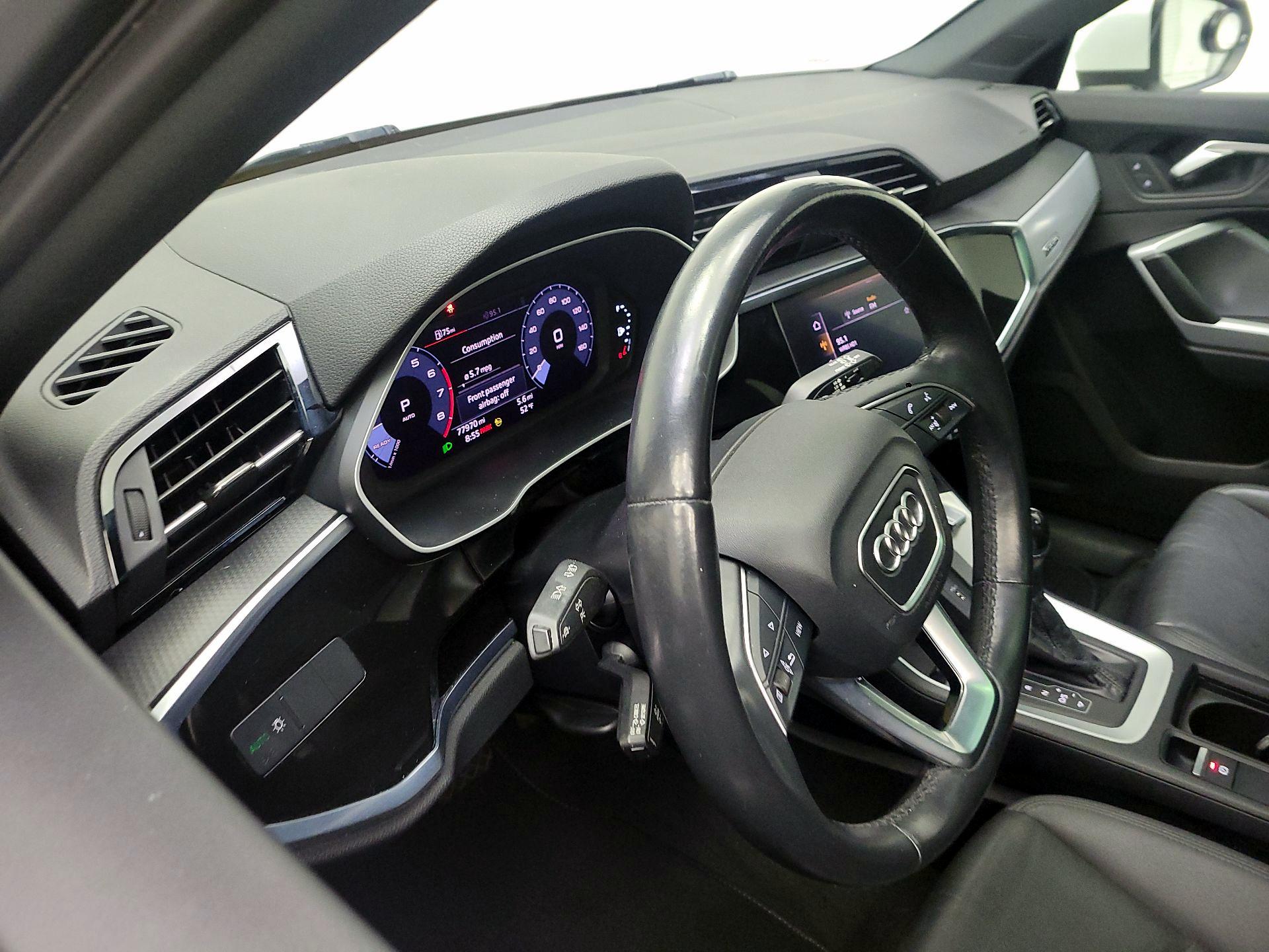 Thumbnail: 2021 Audi Q3 - 8