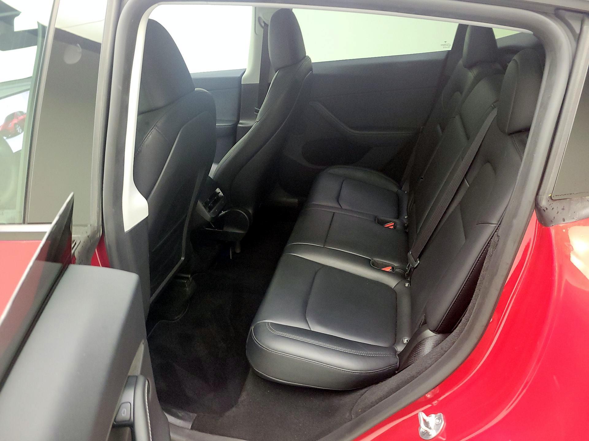 Thumbnail: 2023 Tesla Model Y - 17