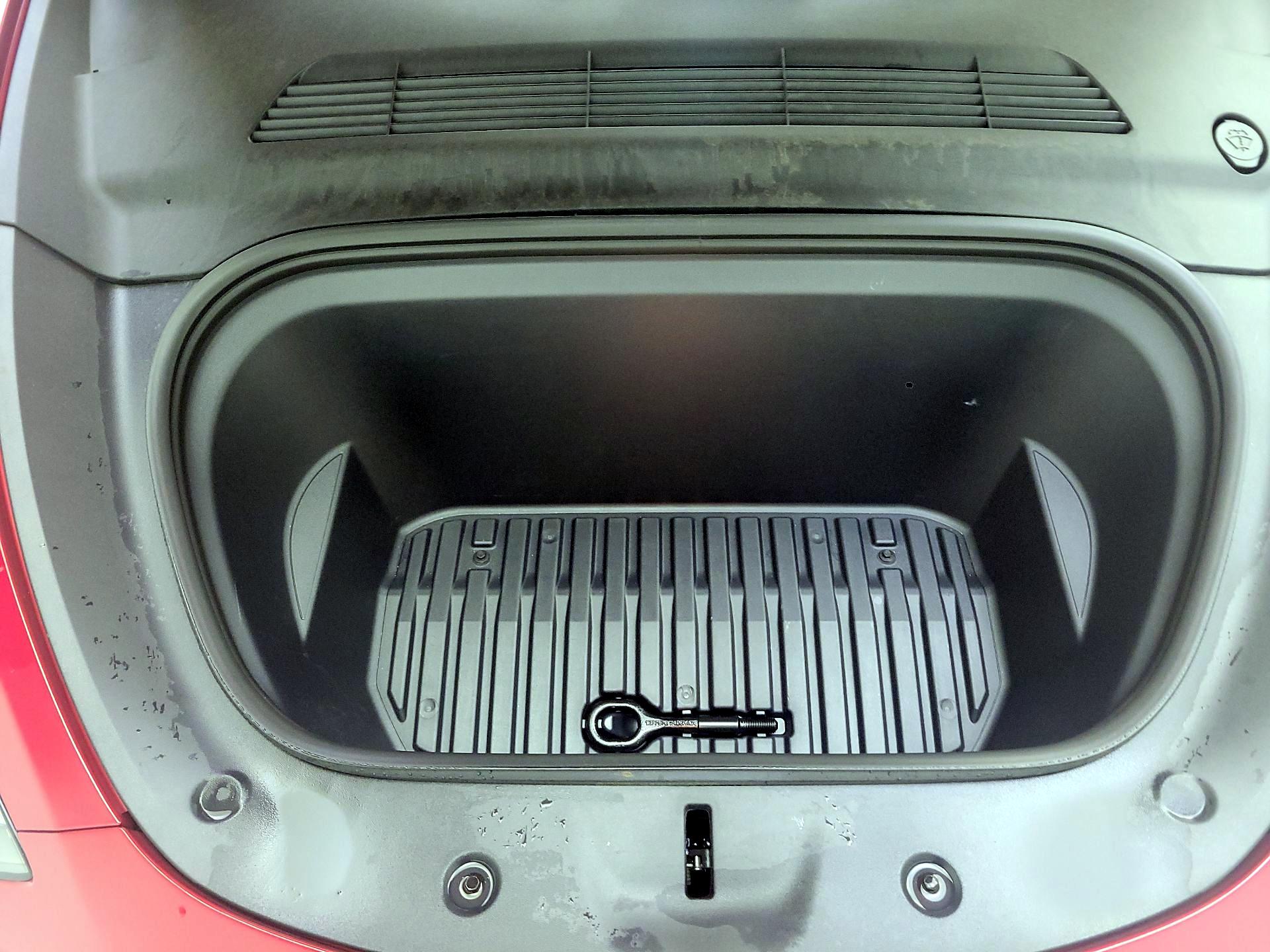 Thumbnail: 2023 Tesla Model Y - 19