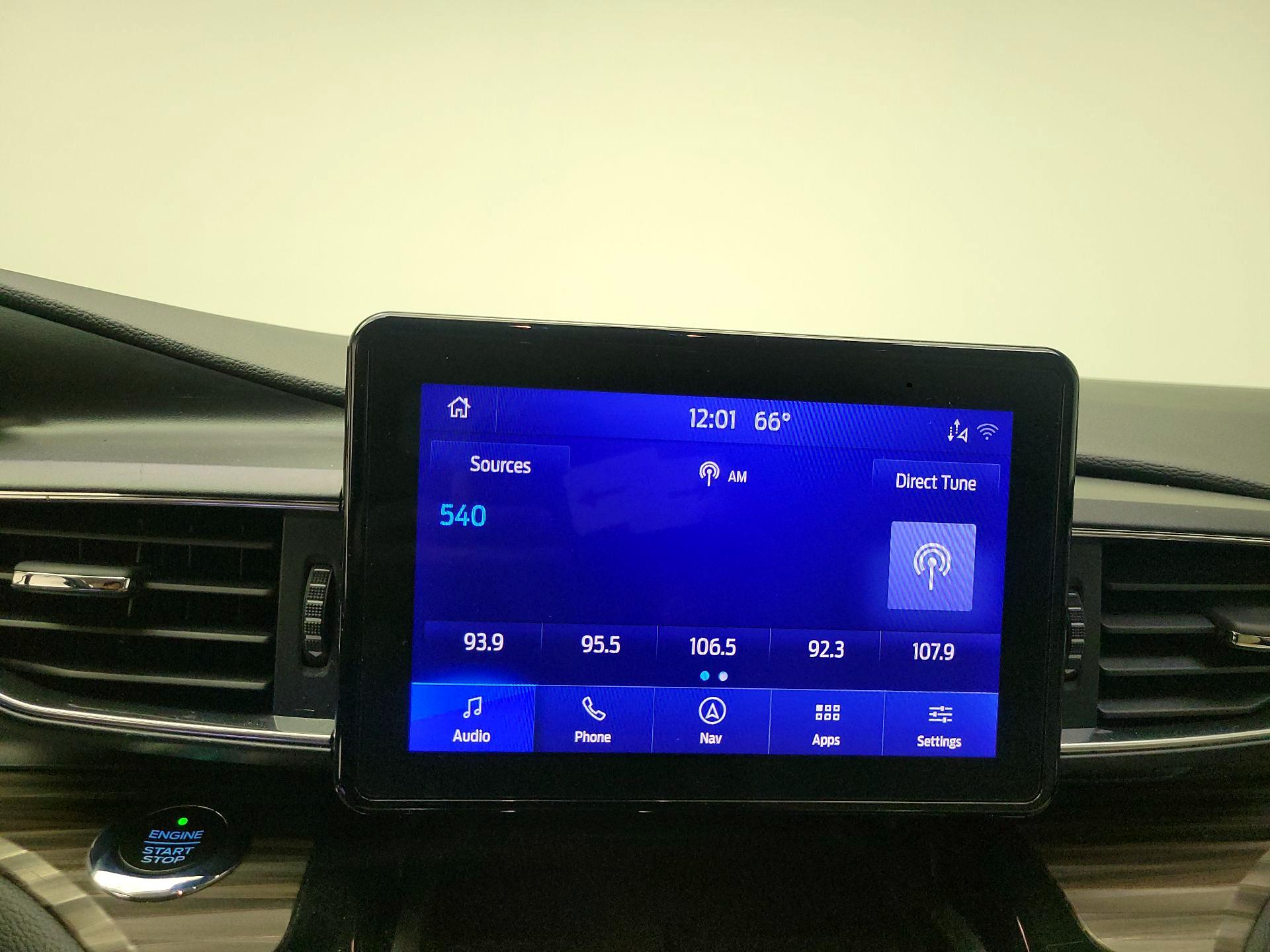 Thumbnail: 2021 Ford Explorer - 13