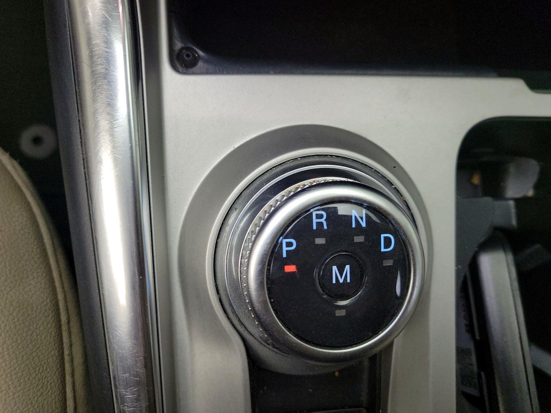 Thumbnail: 2021 Ford Explorer - 15