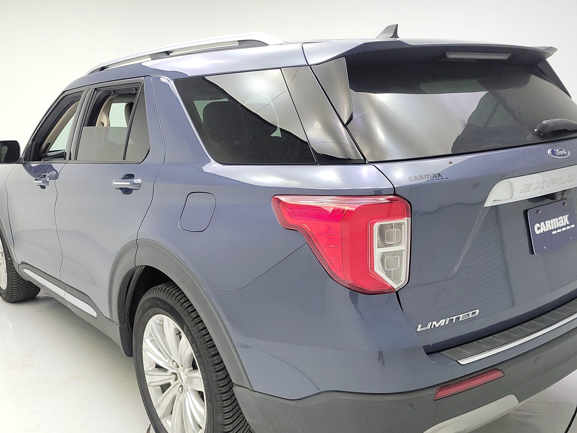 Thumbnail: 2021 Ford Explorer - 7