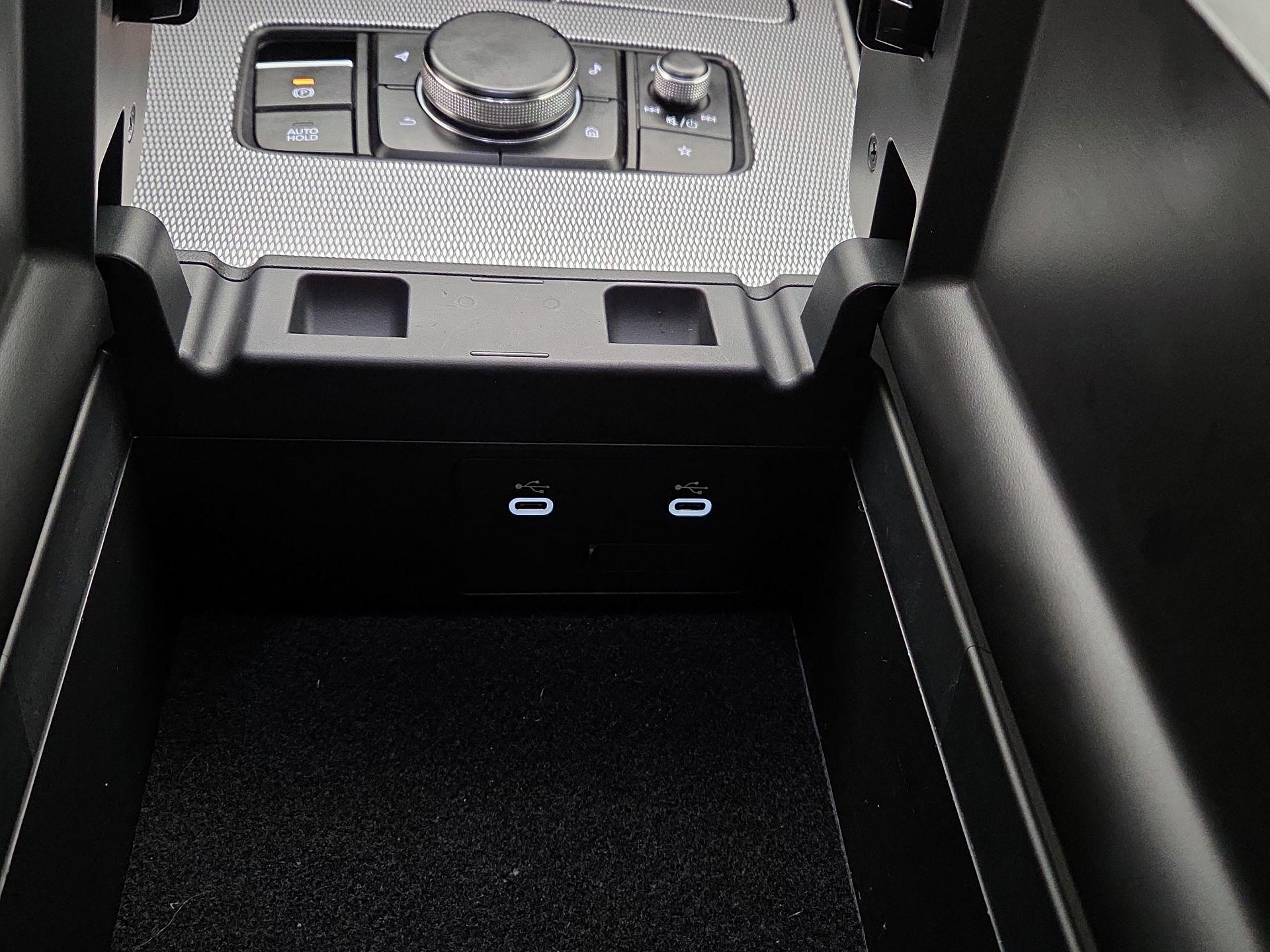 Thumbnail: 2024 Mazda CX-90 - 18