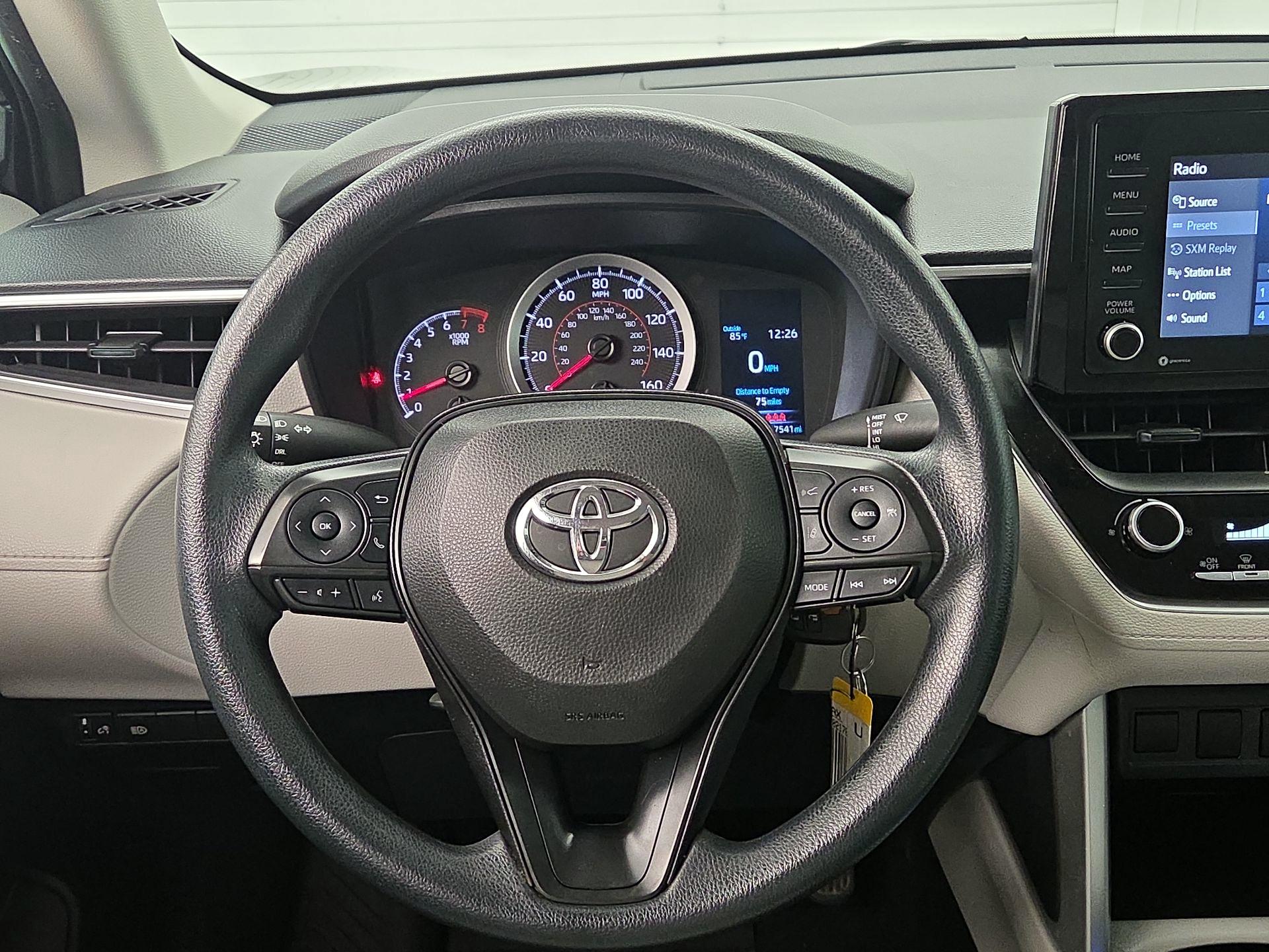 Thumbnail: 2022 Toyota Corolla Cross - 10