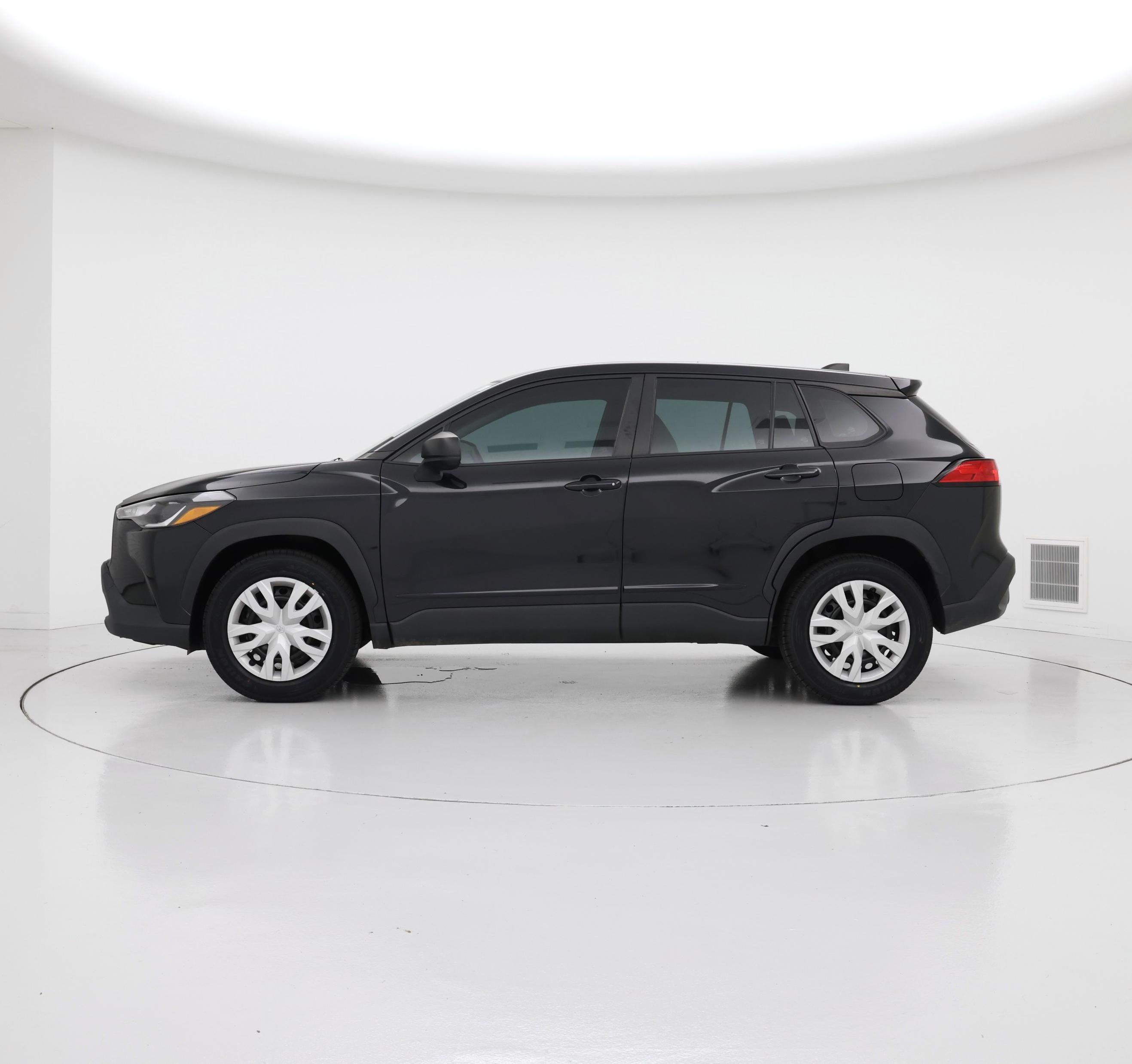 Thumbnail: 2022 Toyota Corolla Cross - 3