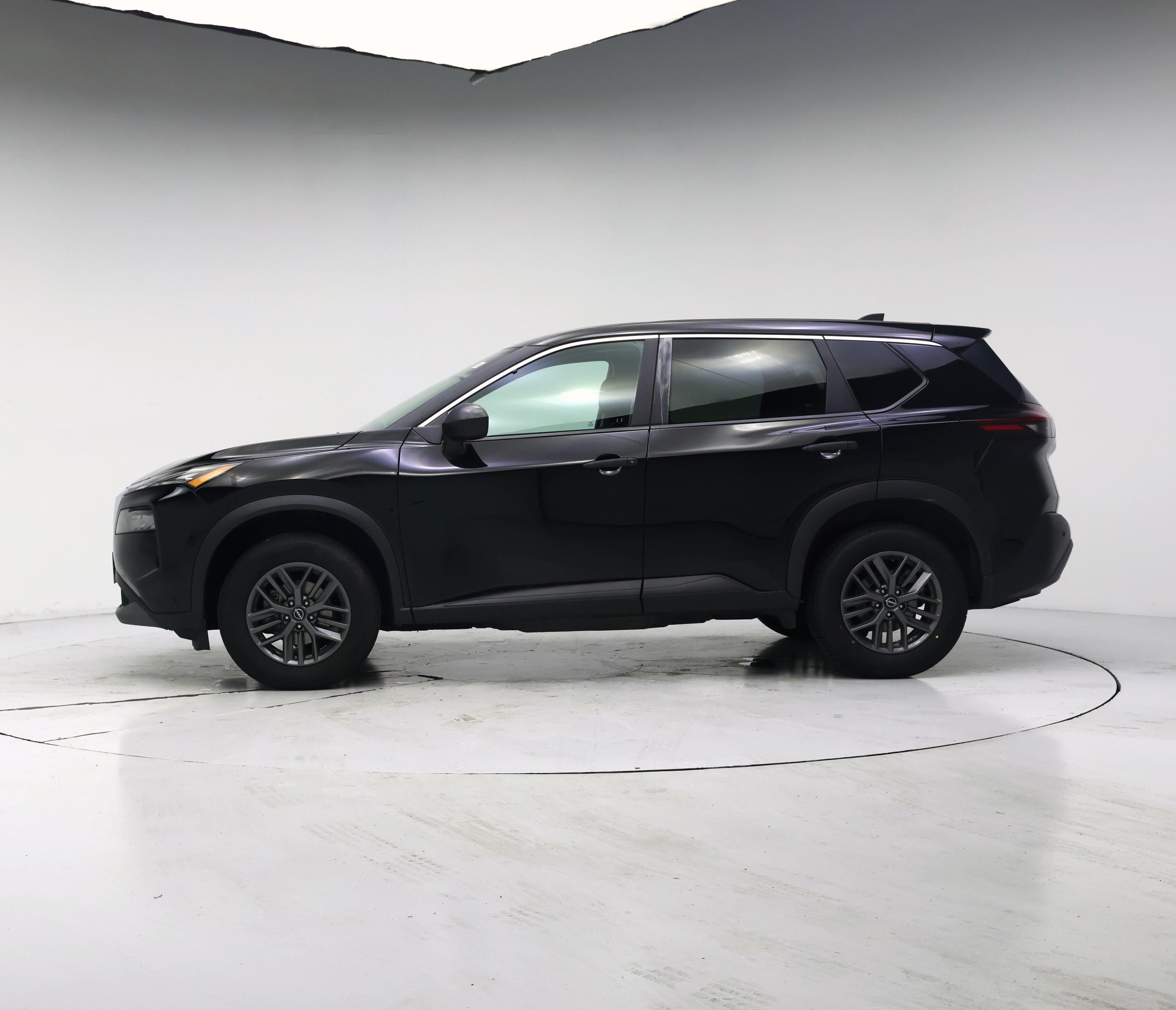Thumbnail: 2023 Nissan Rogue - 3