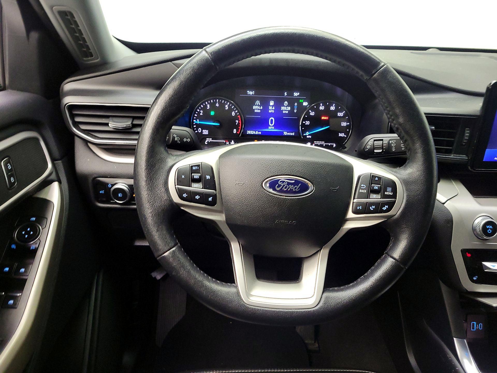 Thumbnail: 2023 Ford Explorer - 10