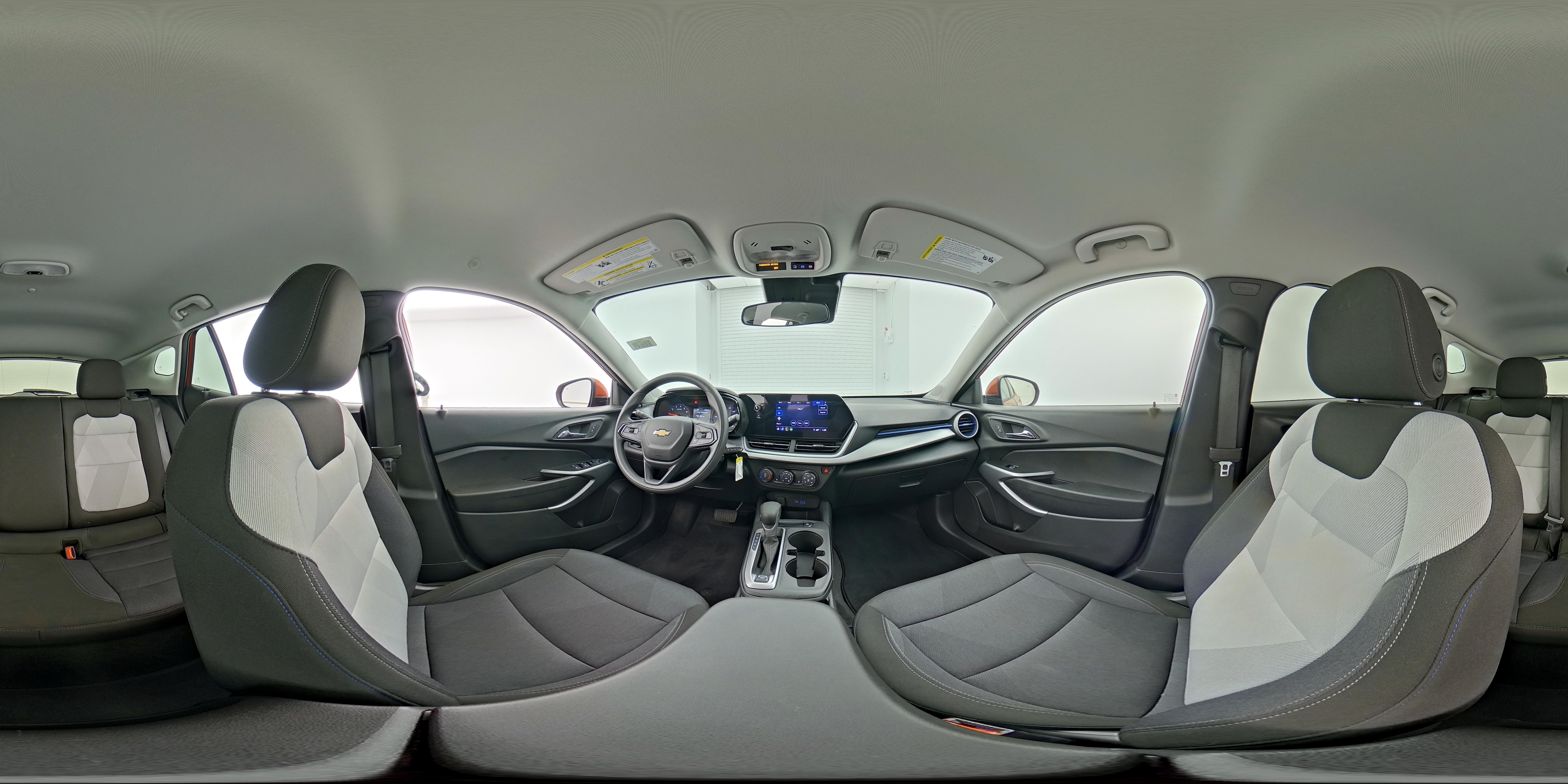 2024 Chevrolet Trax LS - Photo 24