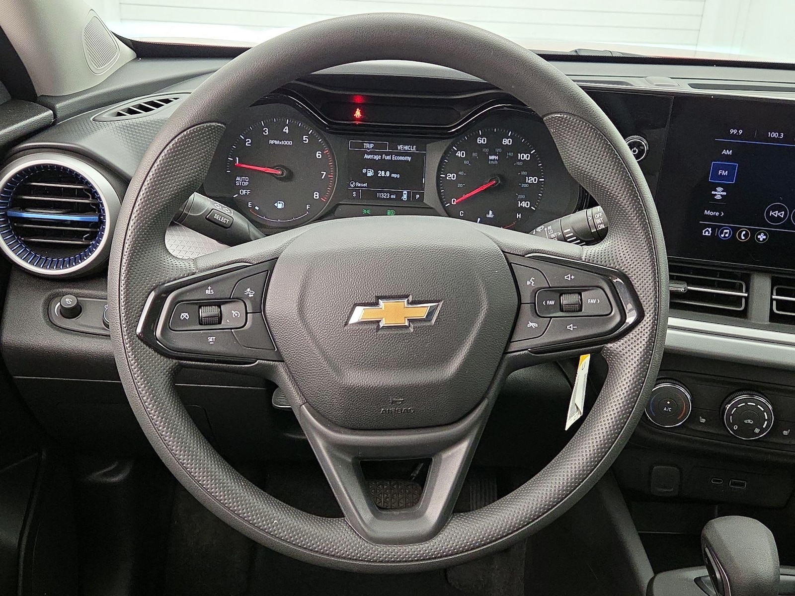 2024 Chevrolet Trax LS - Photo 11