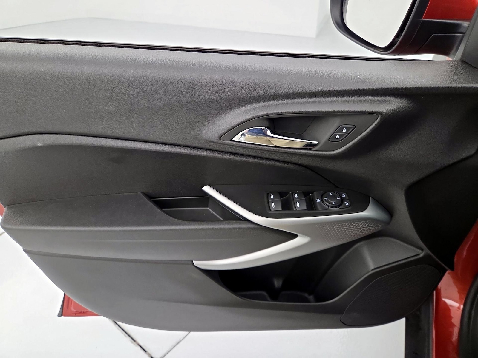 2024 Chevrolet Trax LS - Photo 13