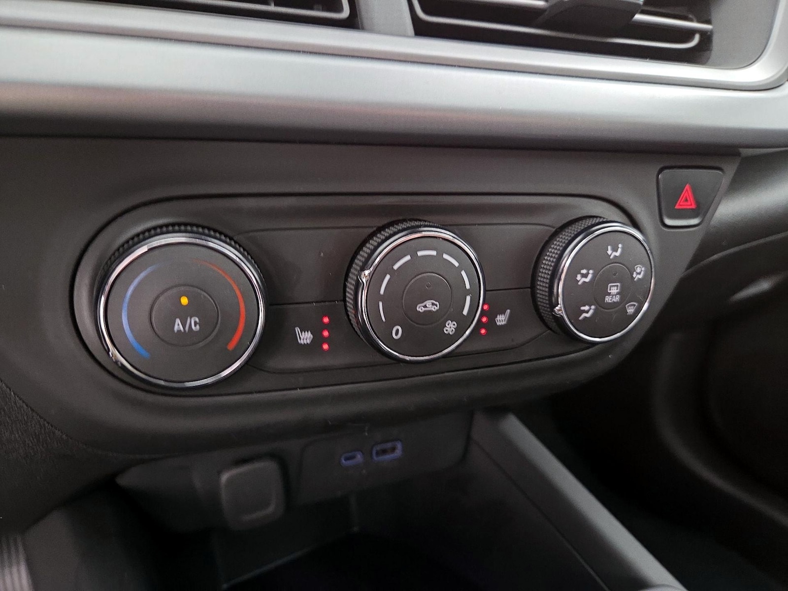 2024 Chevrolet Trax LS - Photo 17