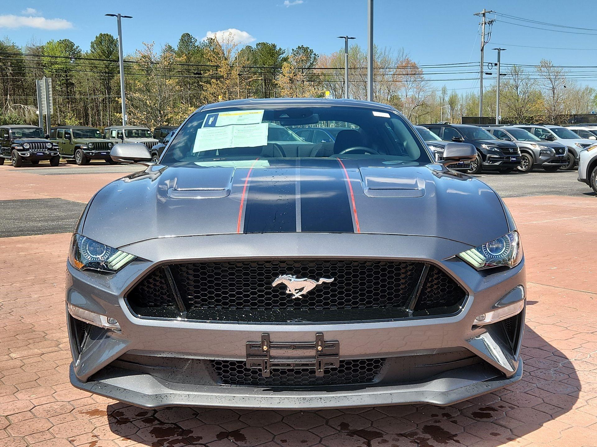 Thumbnail: 2022 Ford Mustang - 2