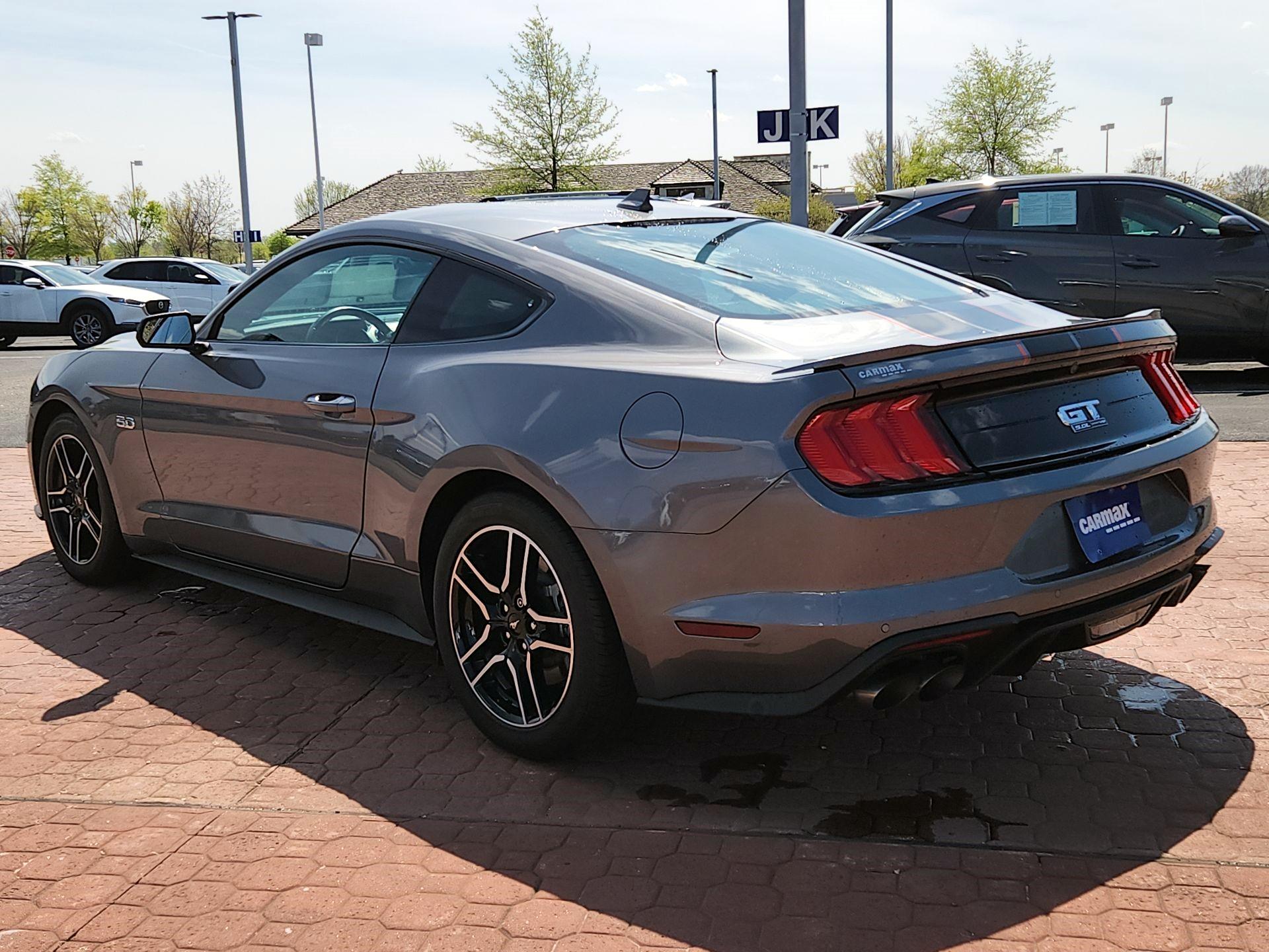 Thumbnail: 2022 Ford Mustang - 7