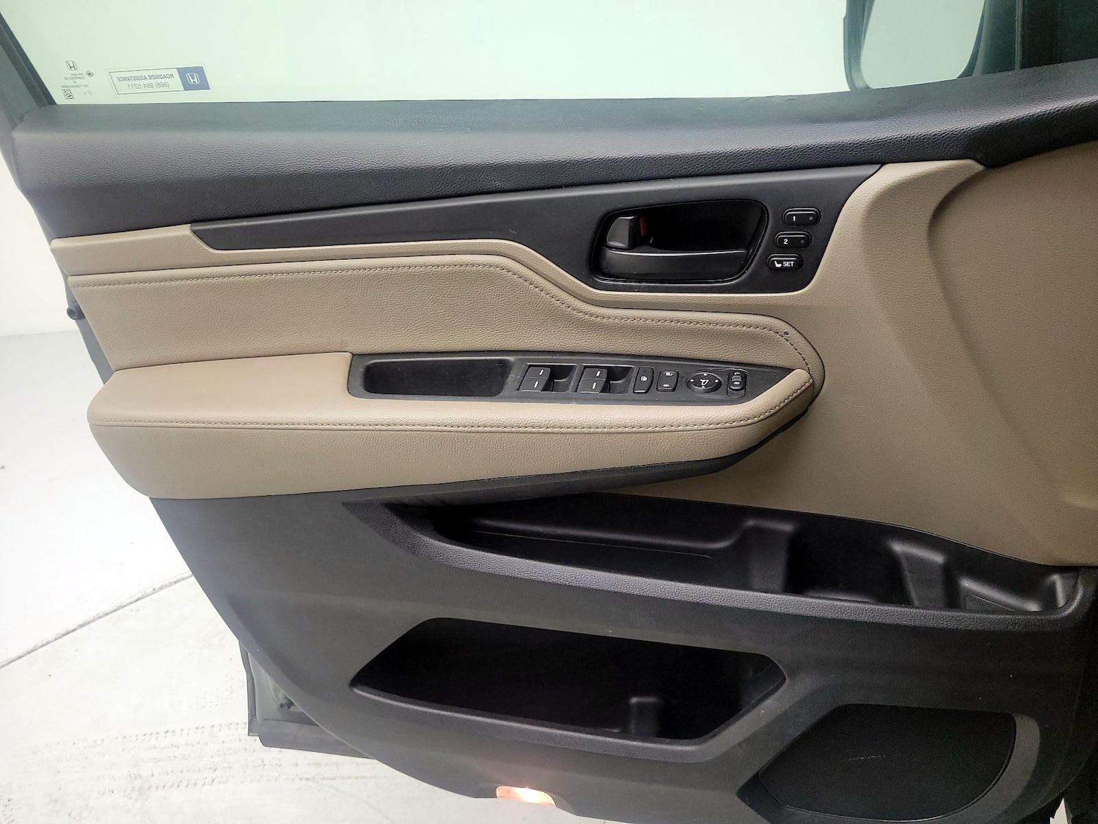 2018 Honda Odyssey Touring - Photo 13