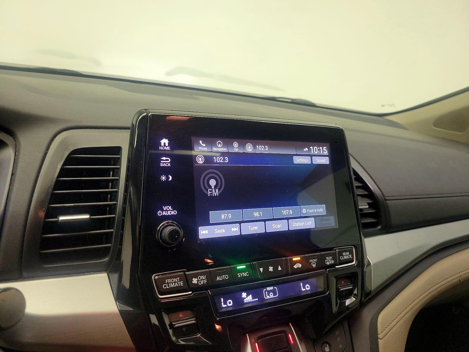 2018 Honda Odyssey Touring - Photo 17