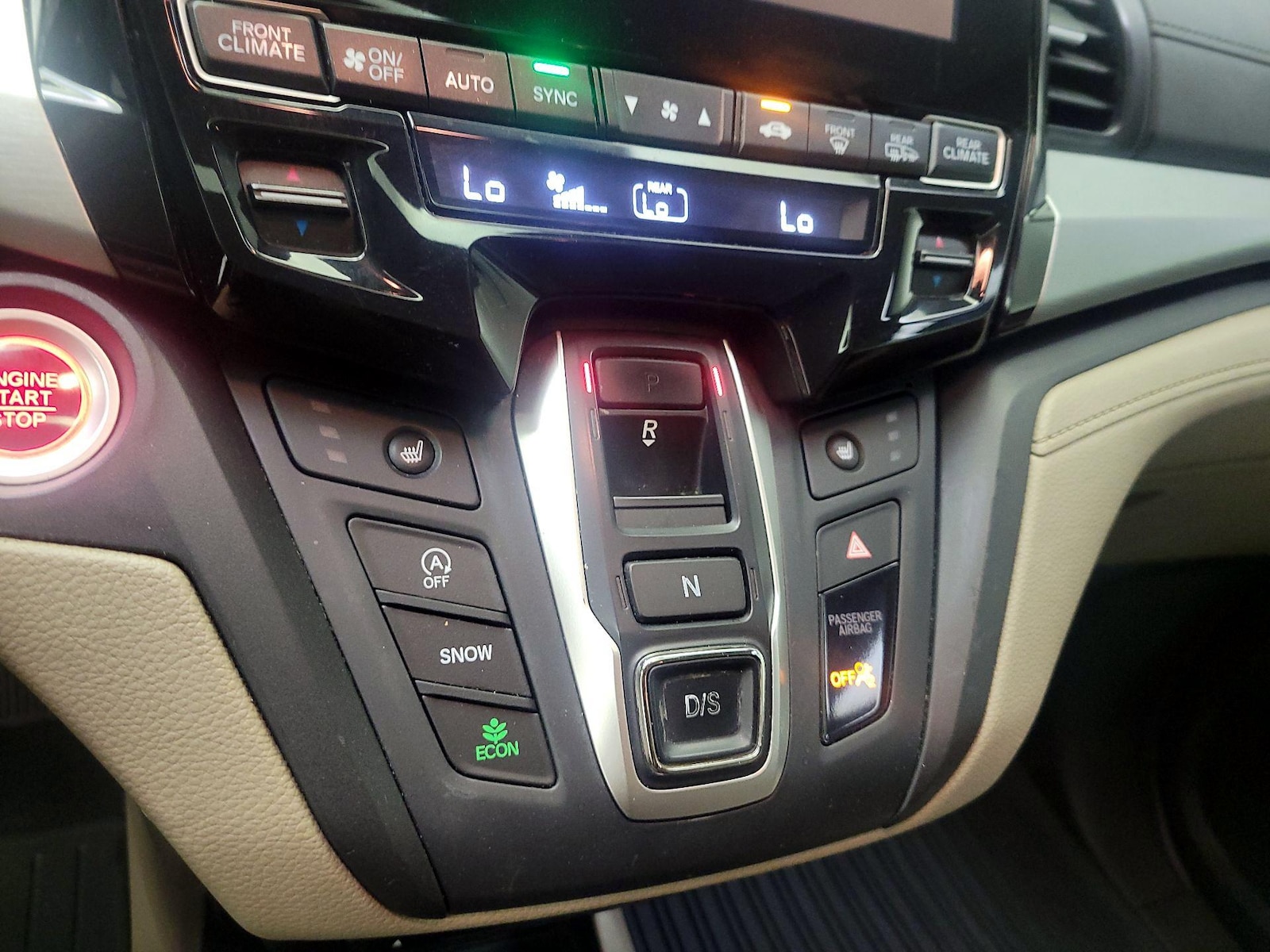 2018 Honda Odyssey Touring - Photo 19