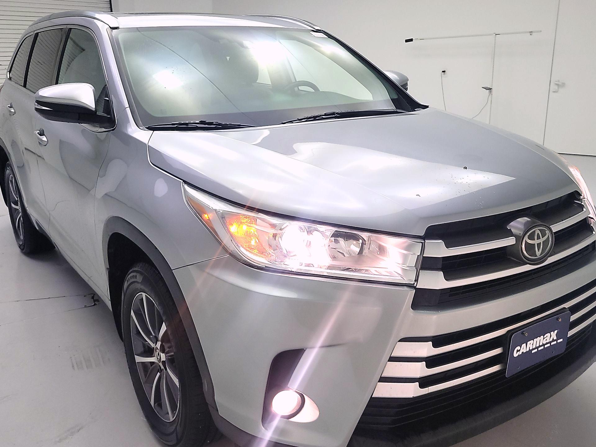 Thumbnail: 2018 Toyota Highlander - 1