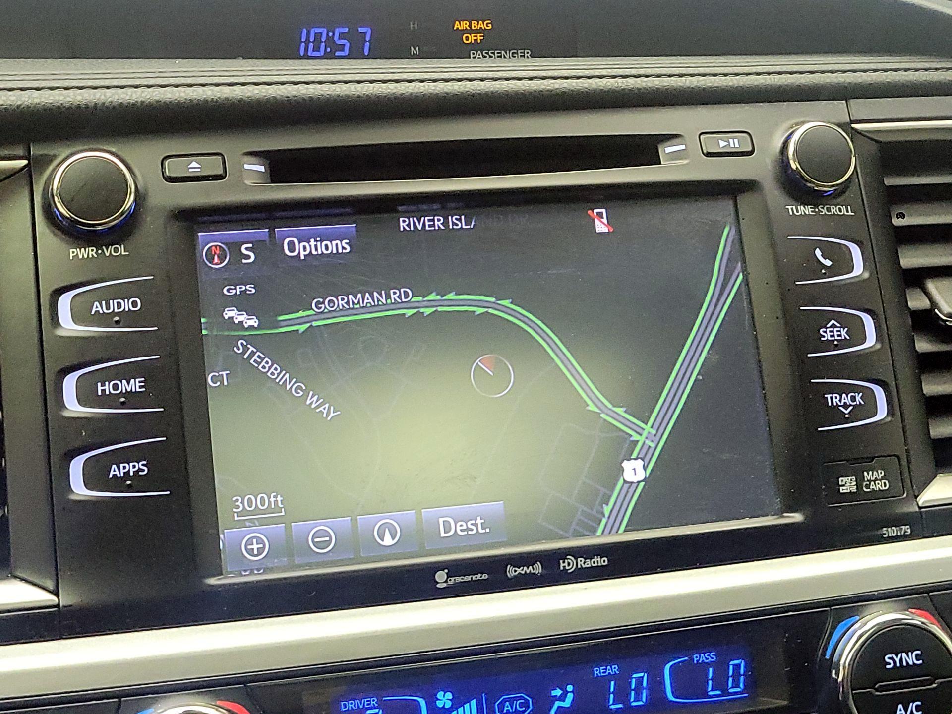 Thumbnail: 2018 Toyota Highlander - 12