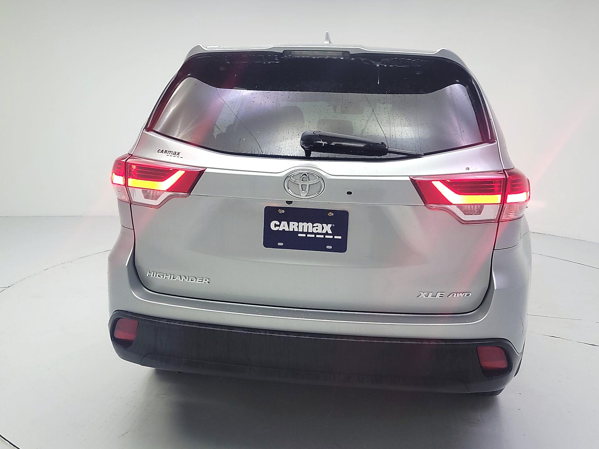 Thumbnail: 2018 Toyota Highlander - 6